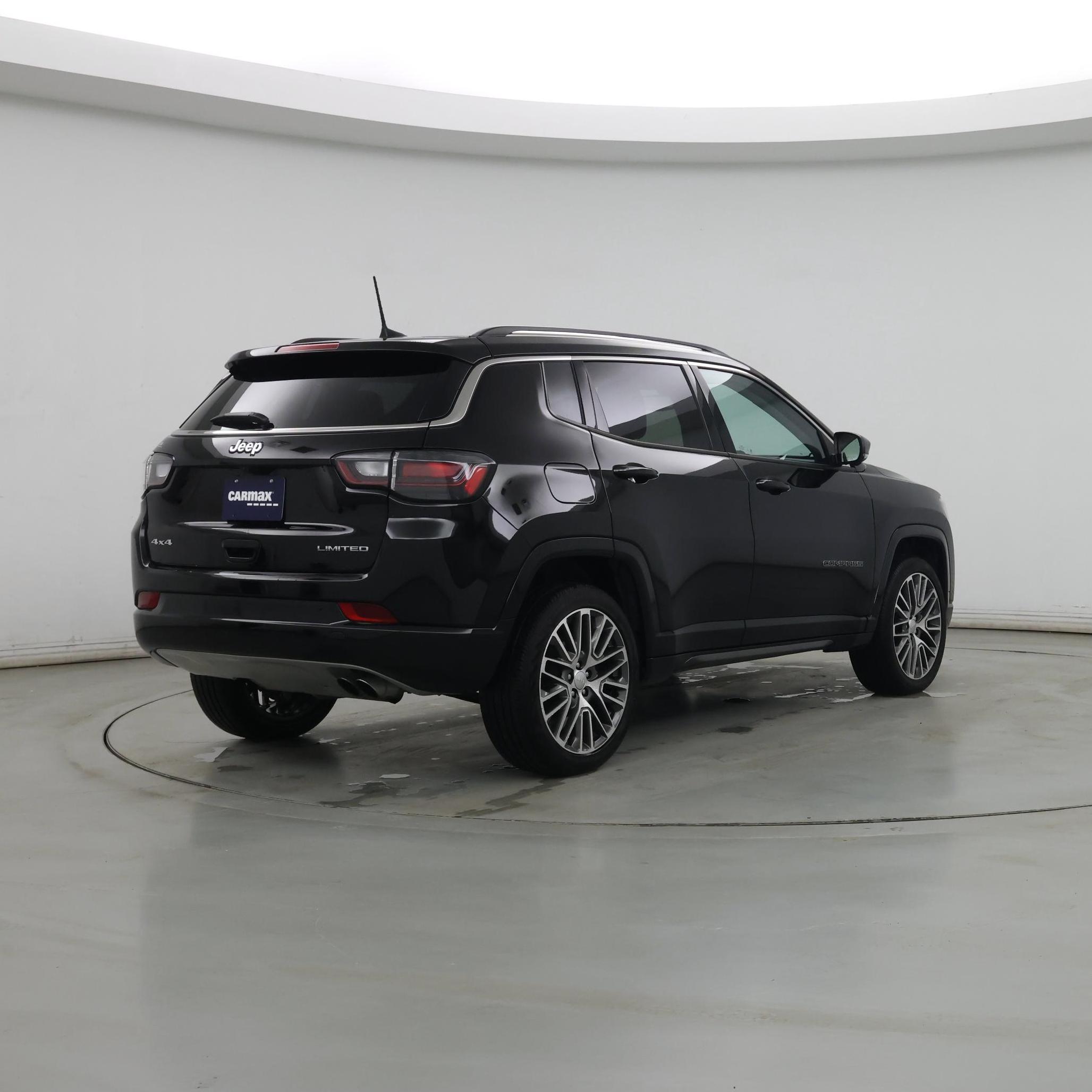 Thumbnail: 2022 Jeep Compass - 8