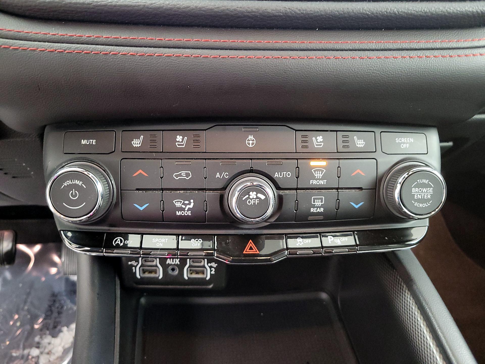 Thumbnail: 2024 Dodge Durango - 17