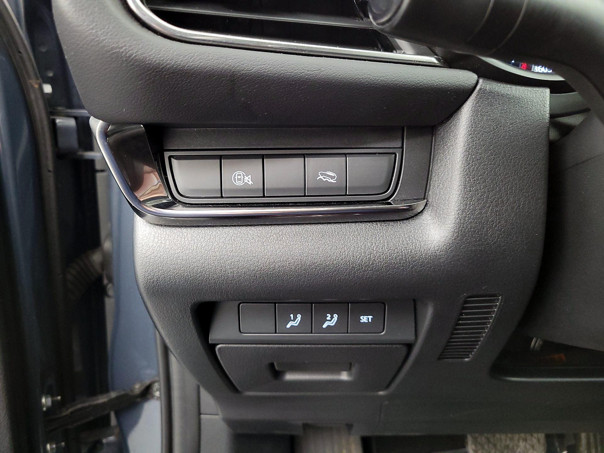 Thumbnail: 2024 Mazda CX-30 - 13