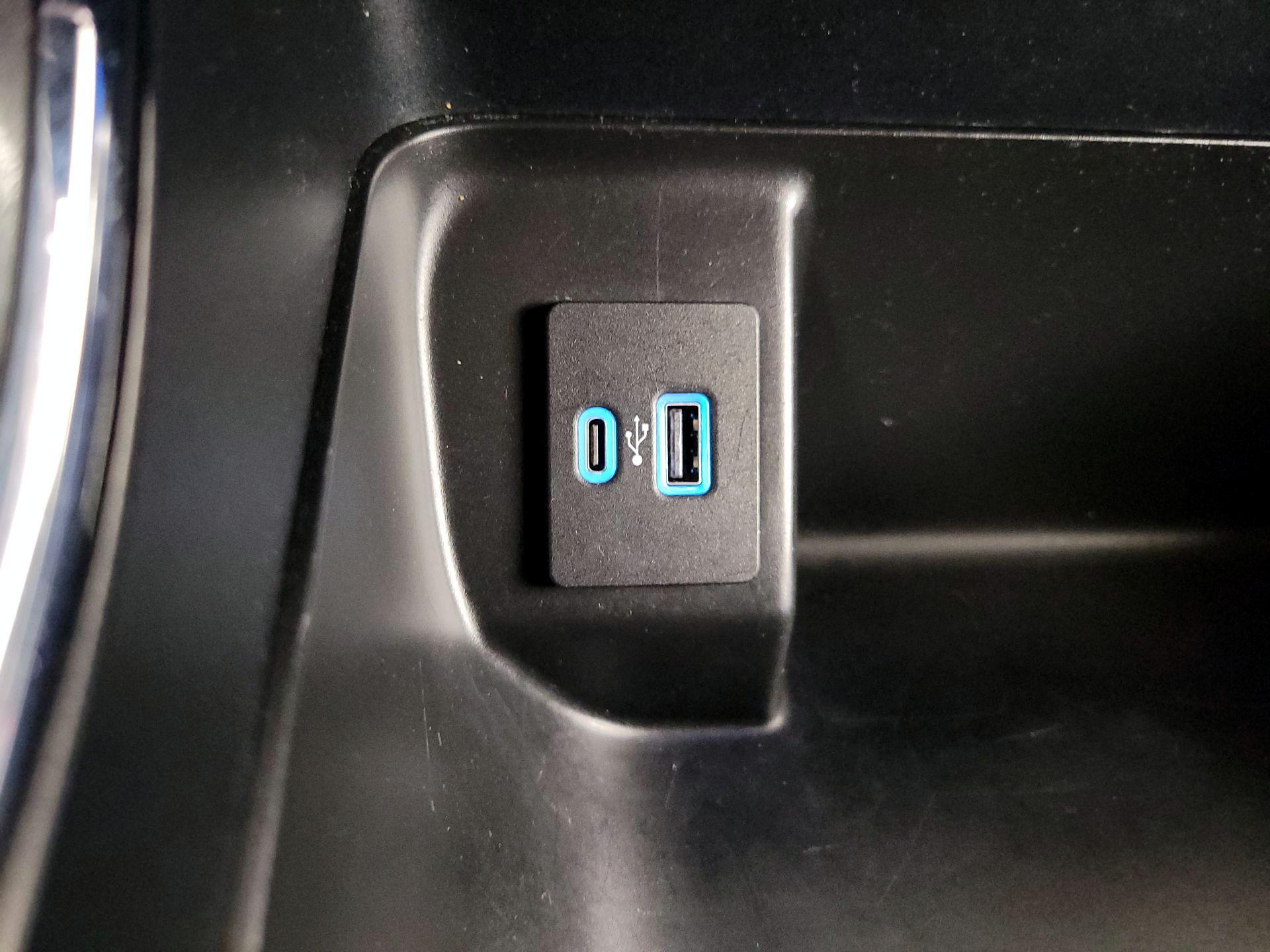 Thumbnail: 2023 Ford F-150 - 19