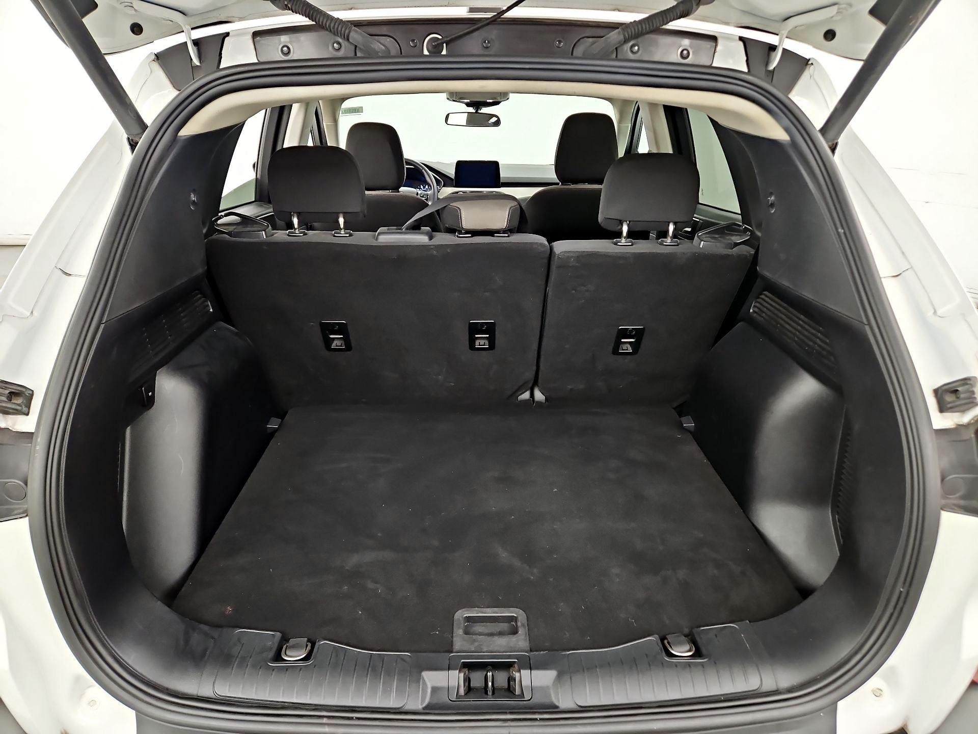 Thumbnail: 2022 Ford Escape - 20