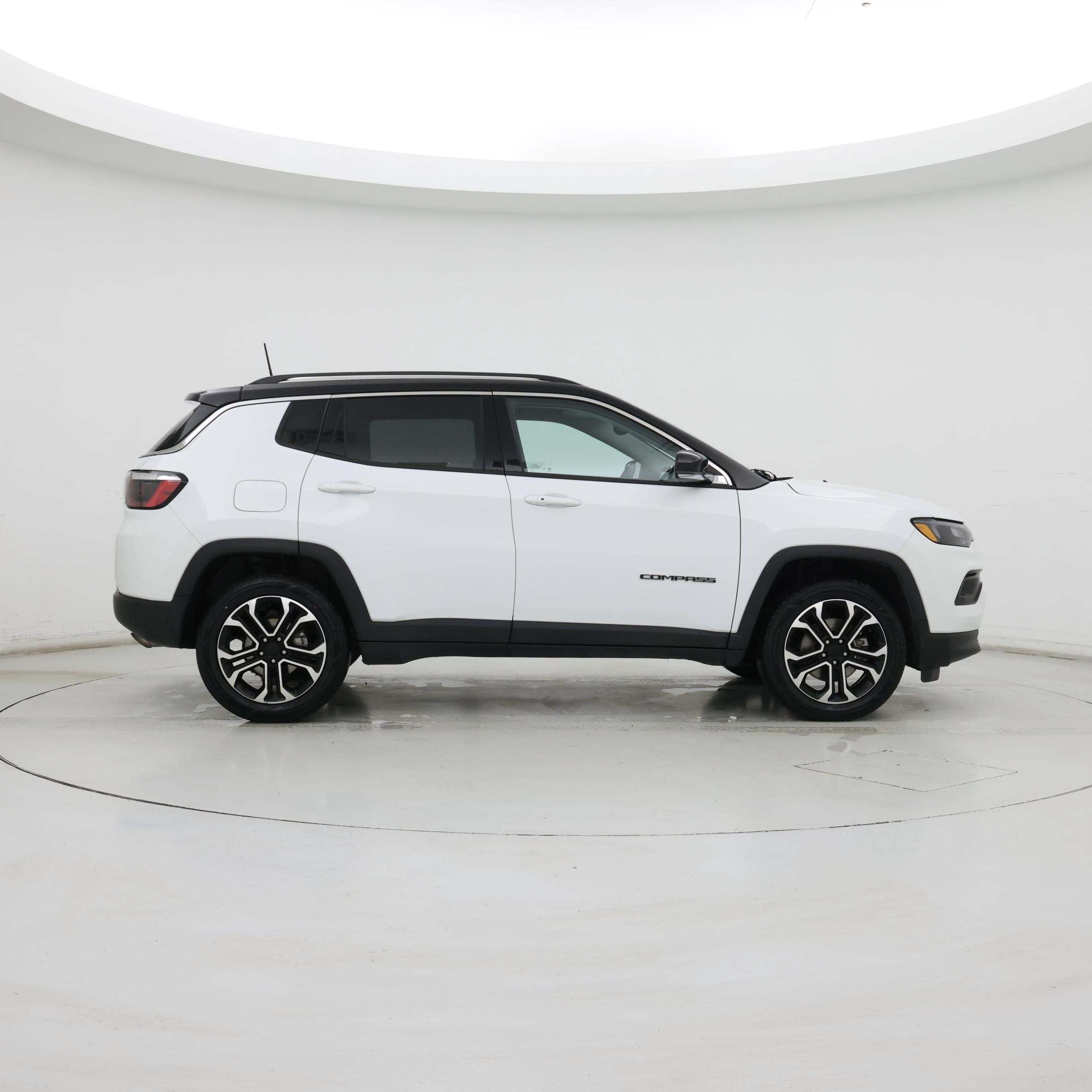 Thumbnail: 2022 Jeep Compass - 7