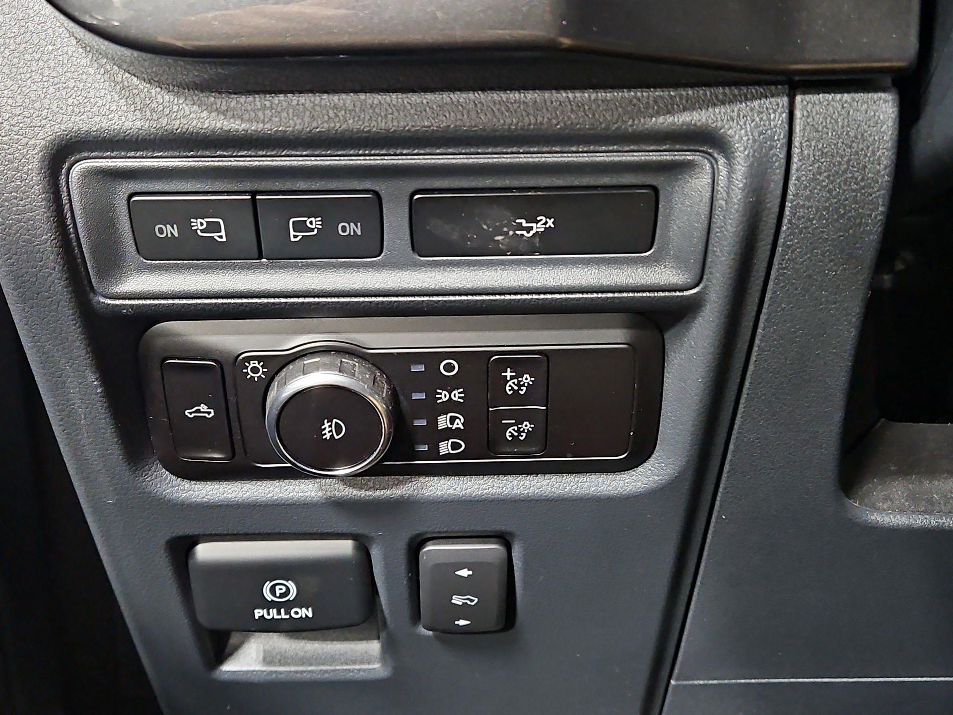 Thumbnail: 2023 Ford F-150 - 13