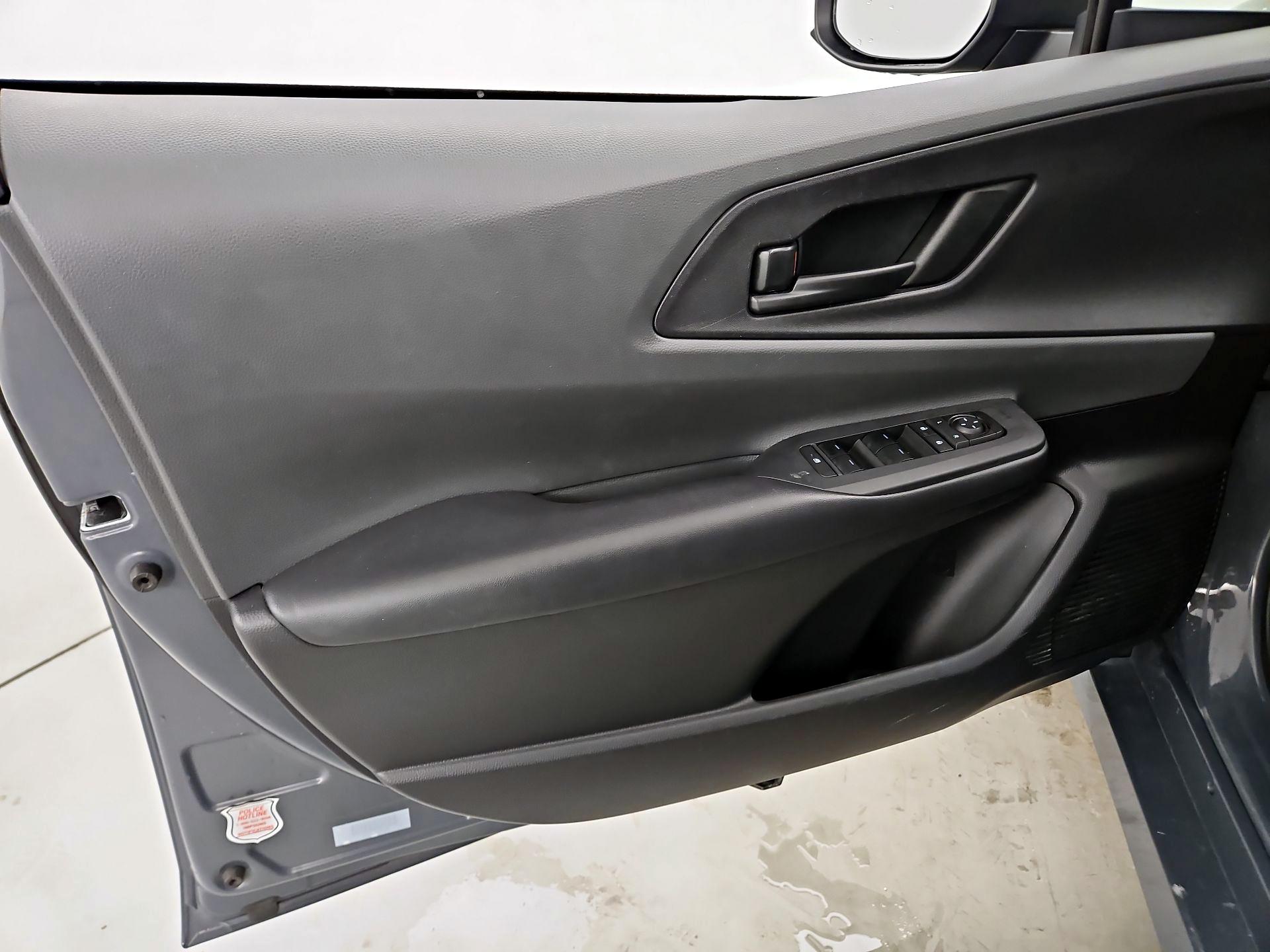 Thumbnail: 2023 Toyota Prius - 12