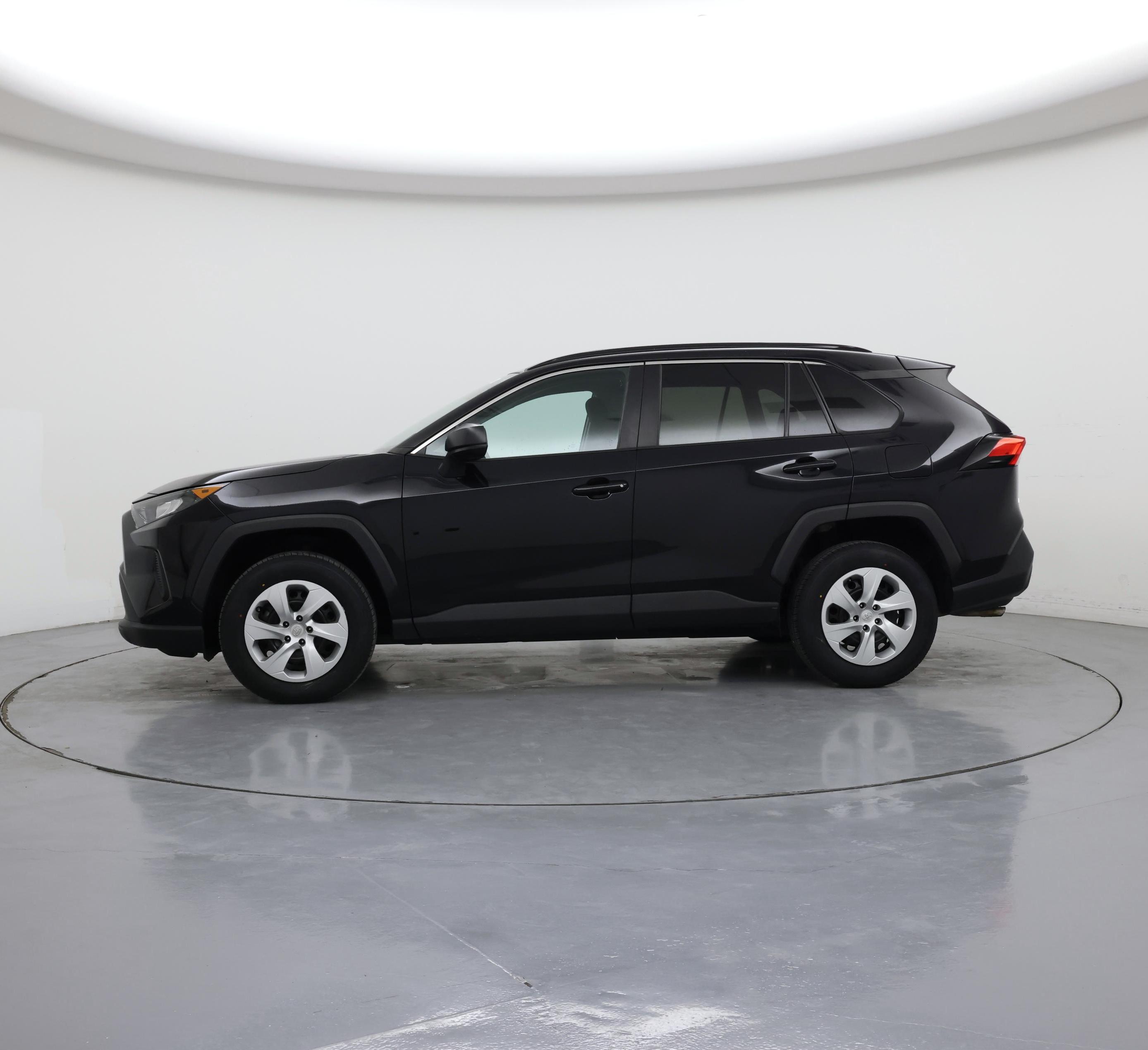 Thumbnail: 2020 Toyota RAV4 - 3