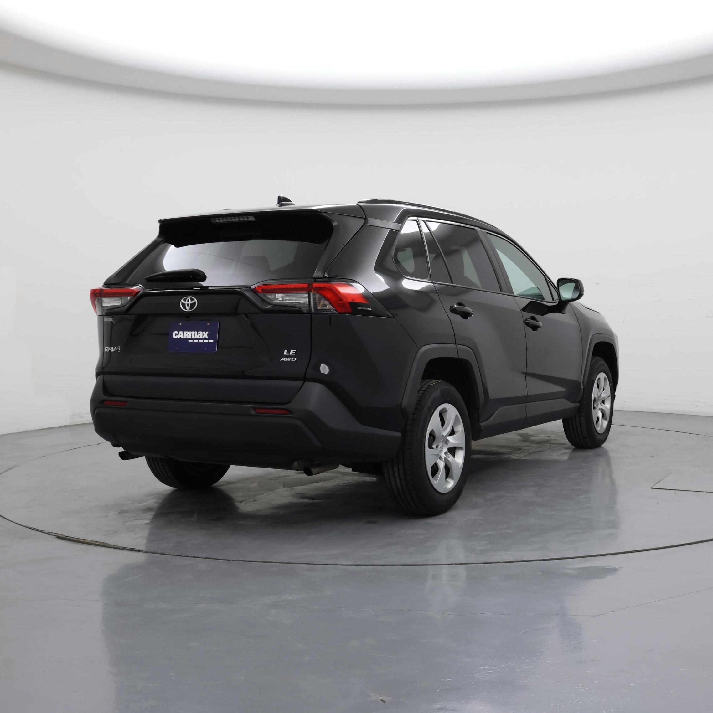 Thumbnail: 2020 Toyota RAV4 - 8