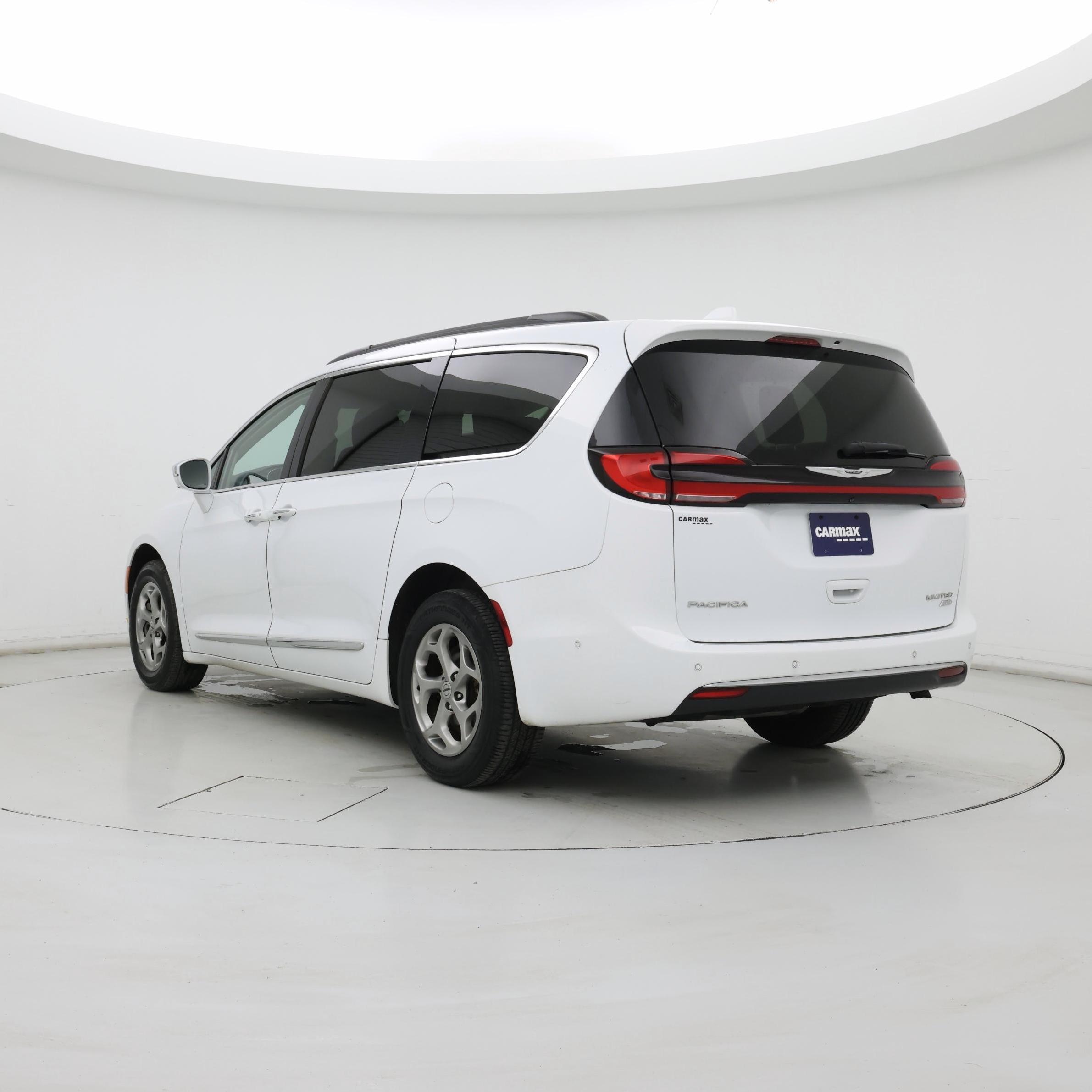 Thumbnail: 2022 Chrysler Pacifica - 2