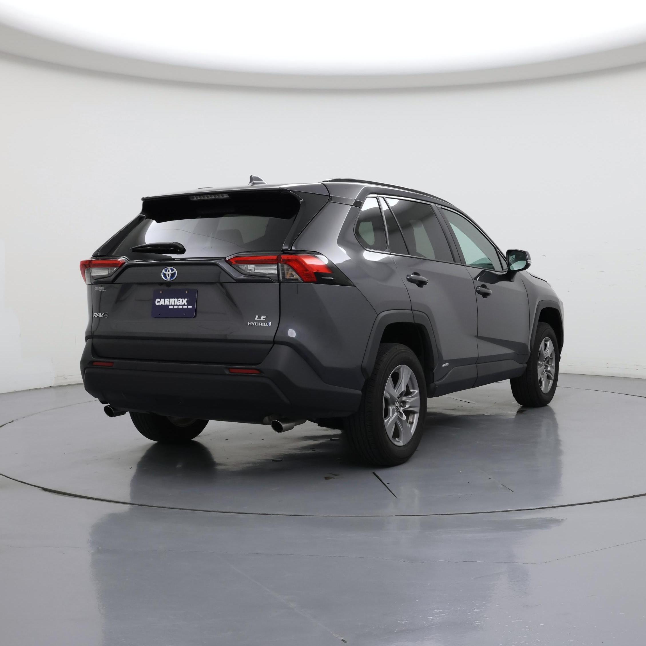 Thumbnail: 2024 Toyota RAV4 - 8