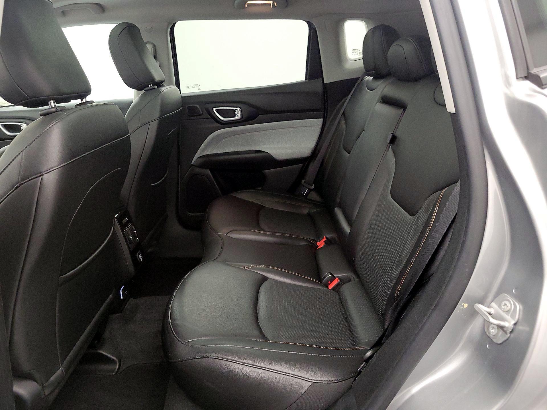 Thumbnail: 2022 Jeep Compass - 20