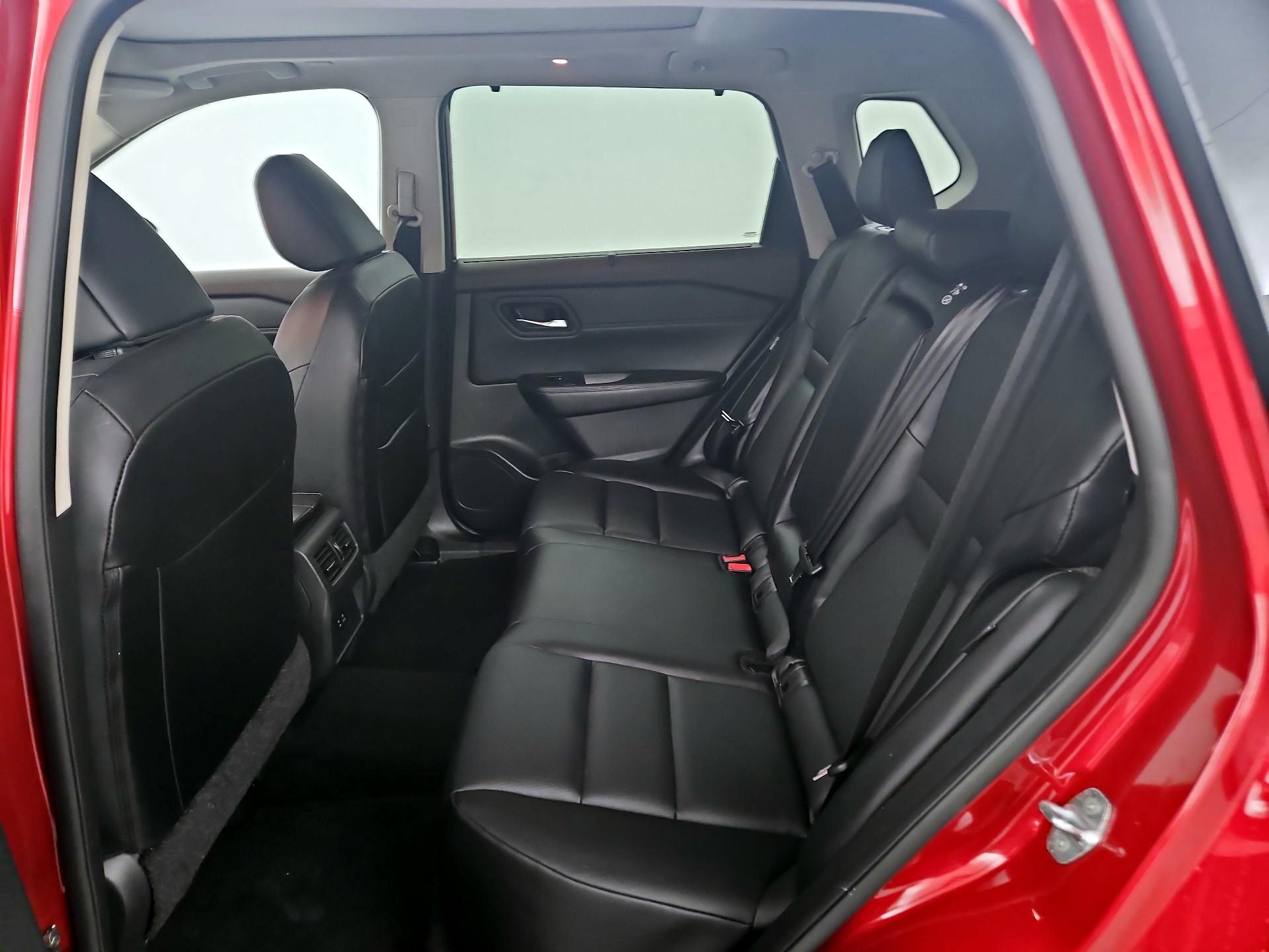 Thumbnail: 2023 Nissan Rogue - 20