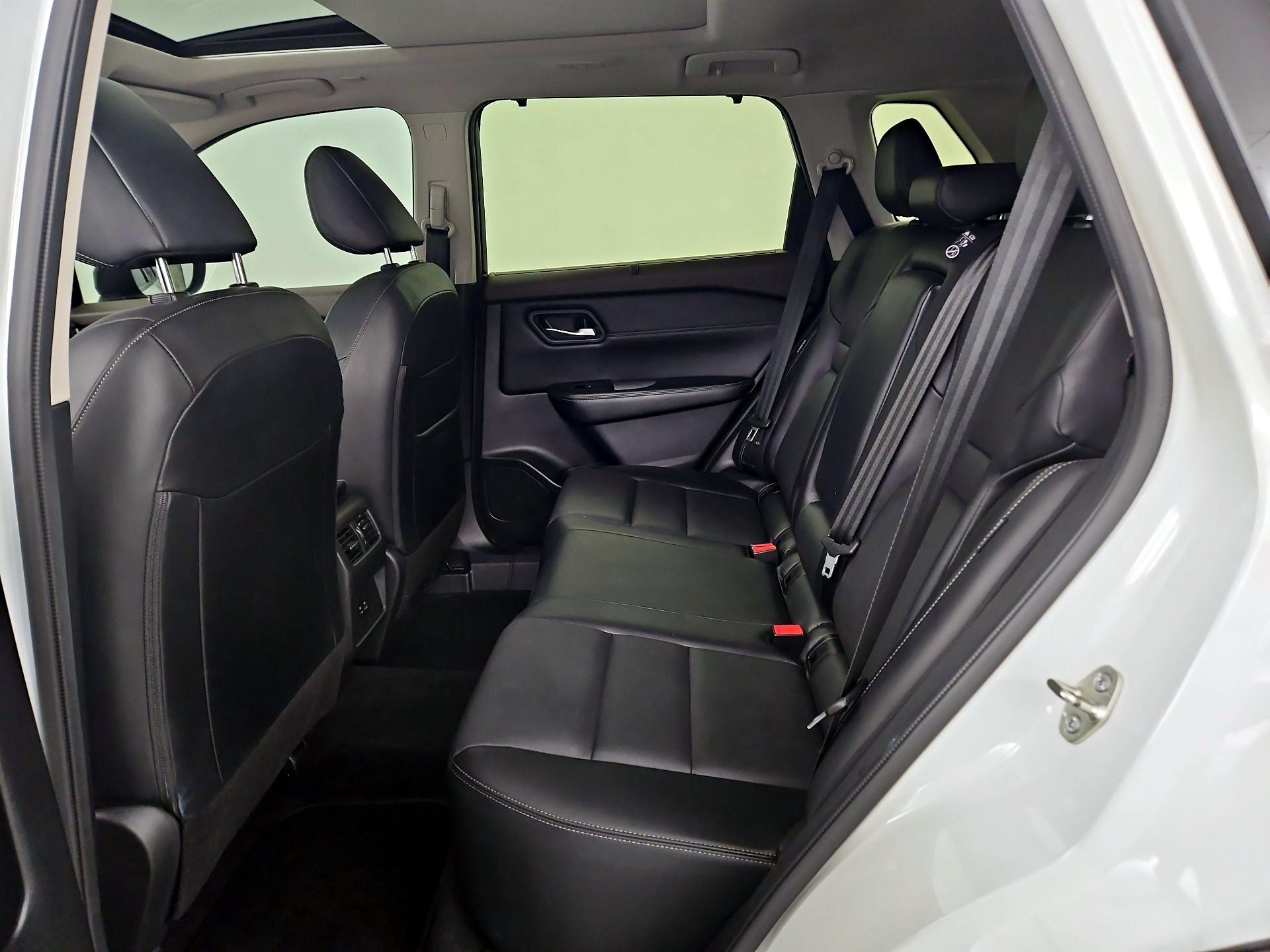 Thumbnail: 2023 Nissan Rogue - 20