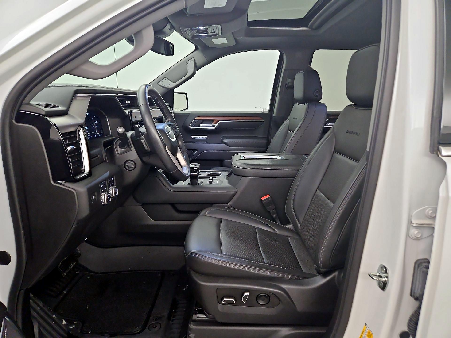 Thumbnail: 2022 GMC Sierra 1500 - 11