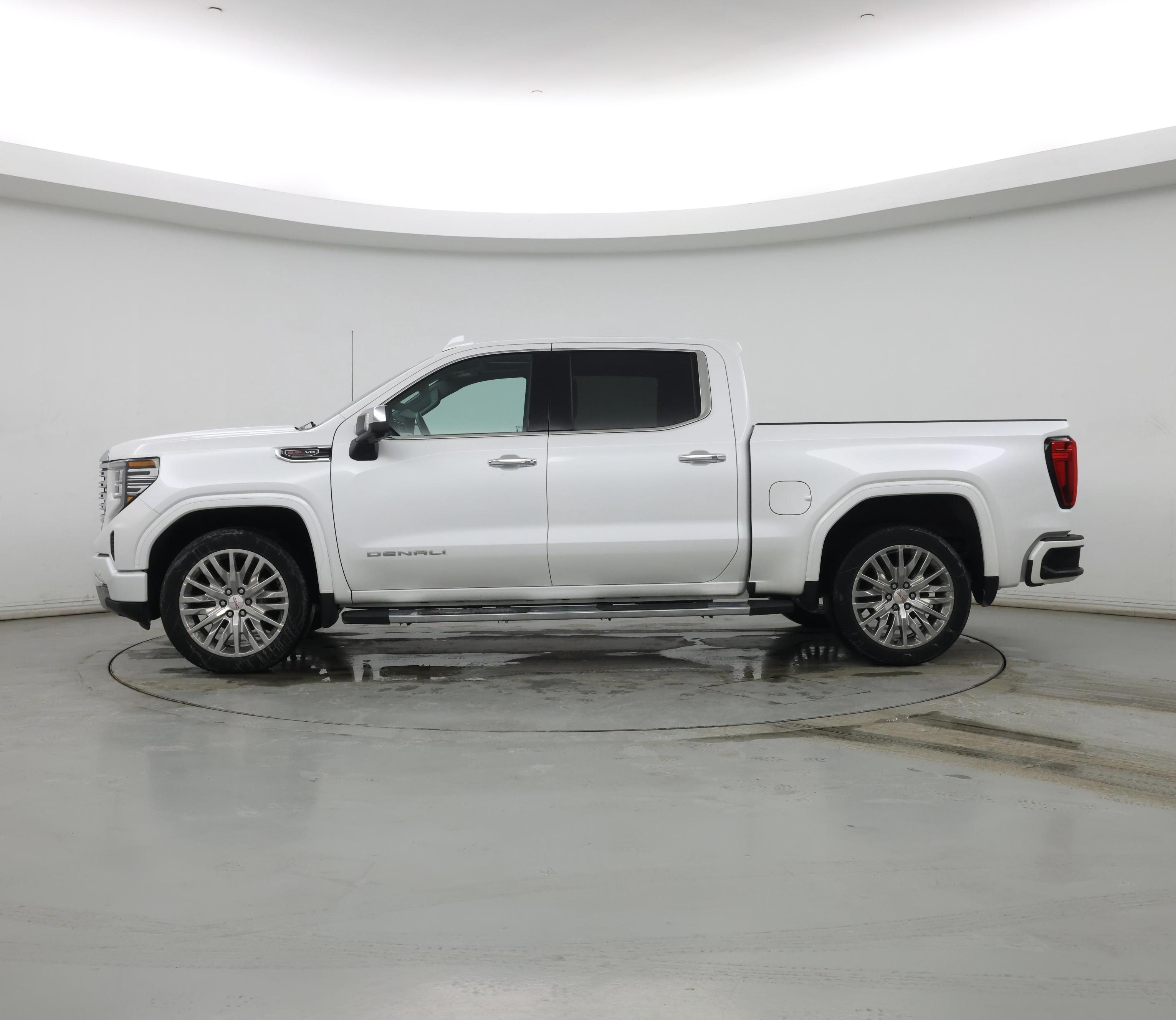 Thumbnail: 2022 GMC Sierra 1500 - 3