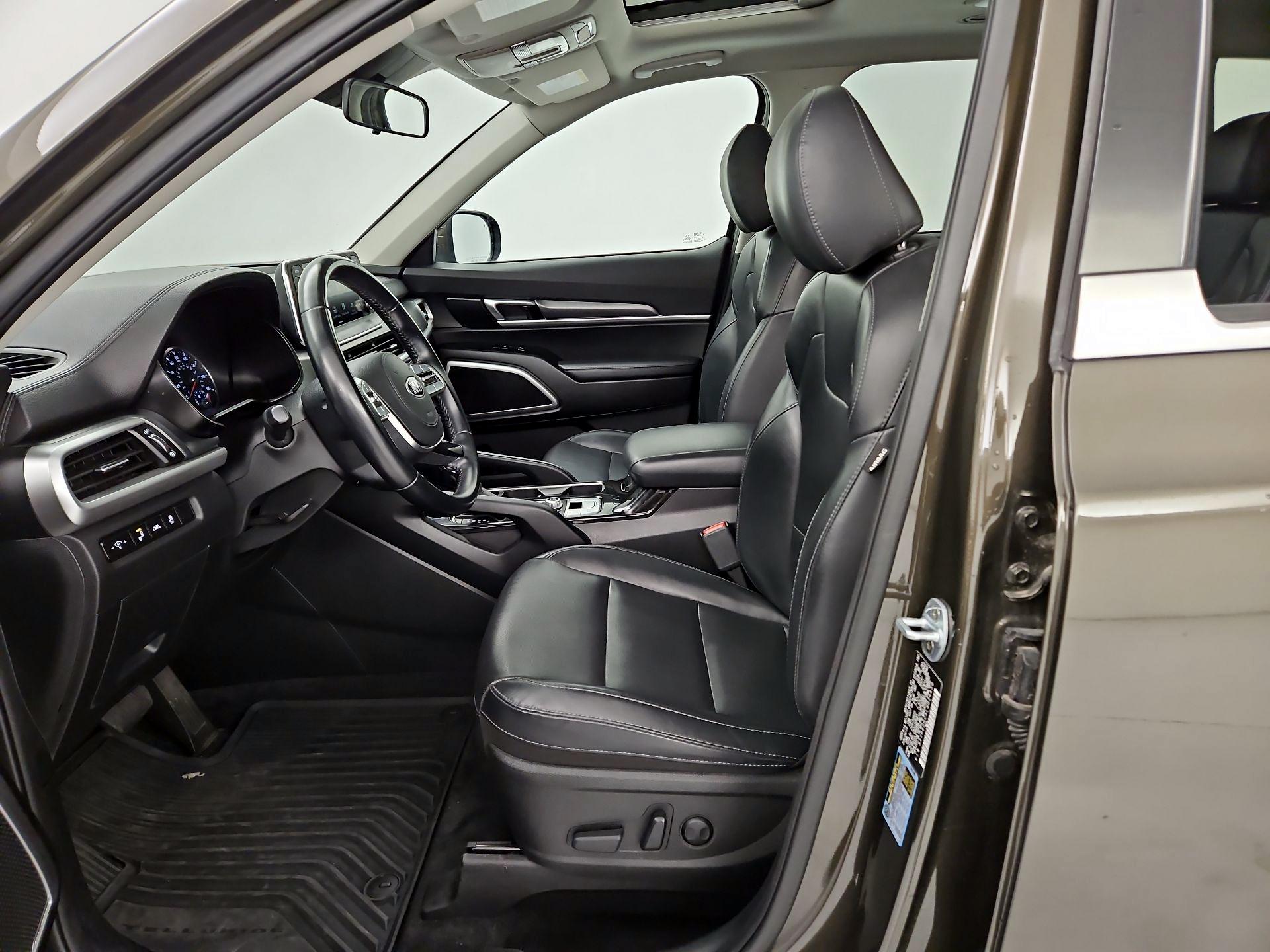 Thumbnail: 2020 Kia Telluride - 11