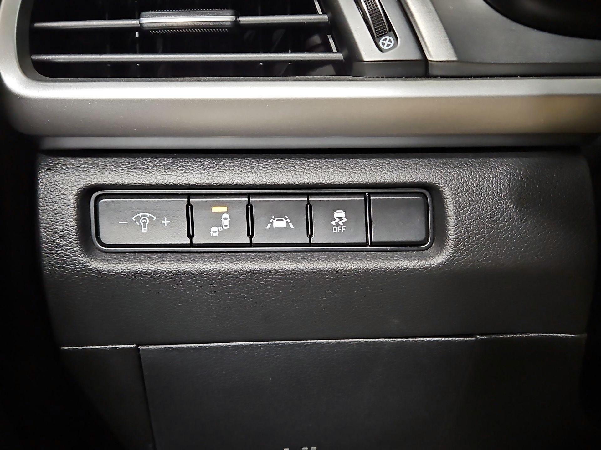 Thumbnail: 2020 Kia Telluride - 13