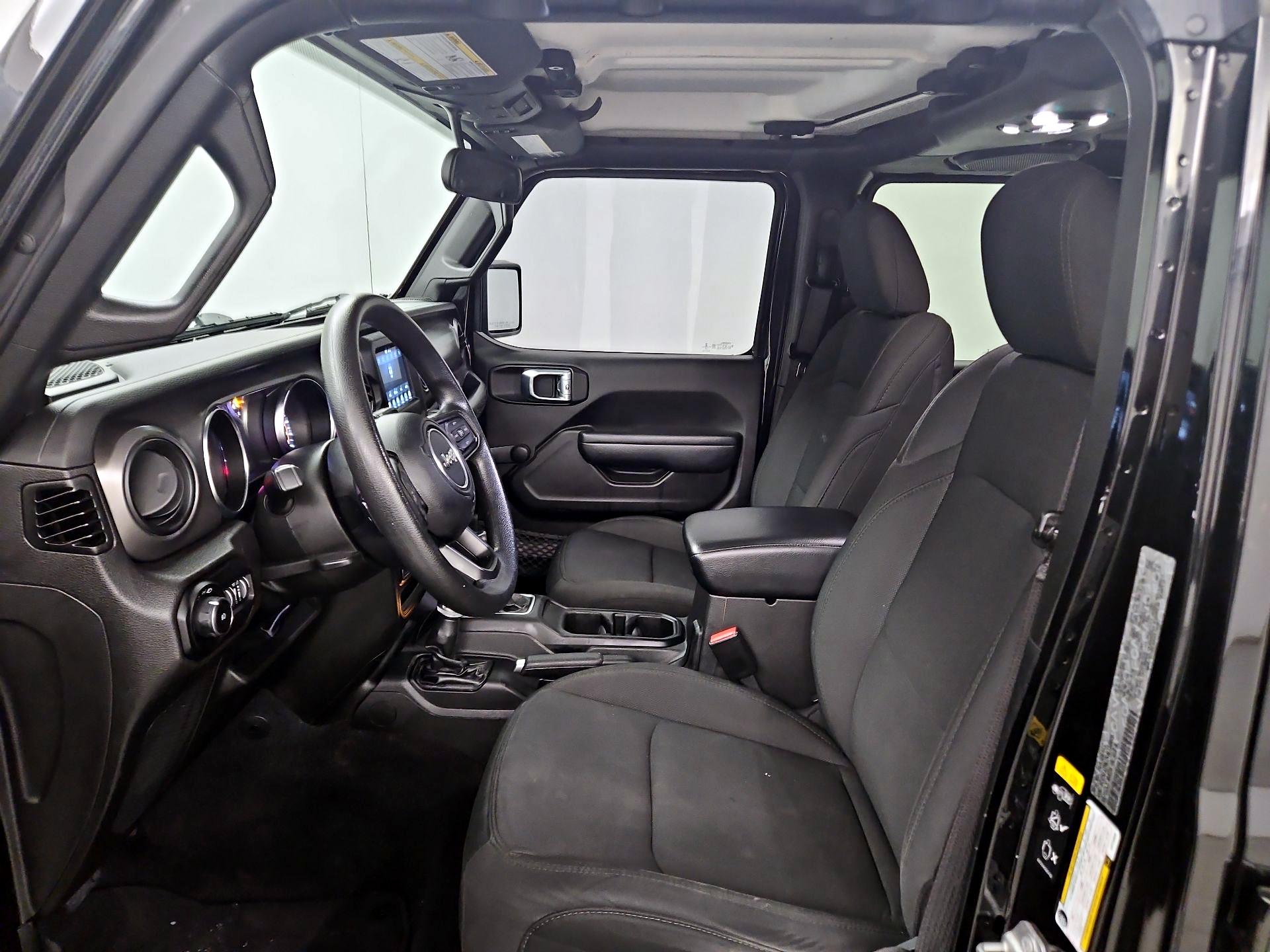 Thumbnail: 2022 Jeep Wrangler - 11