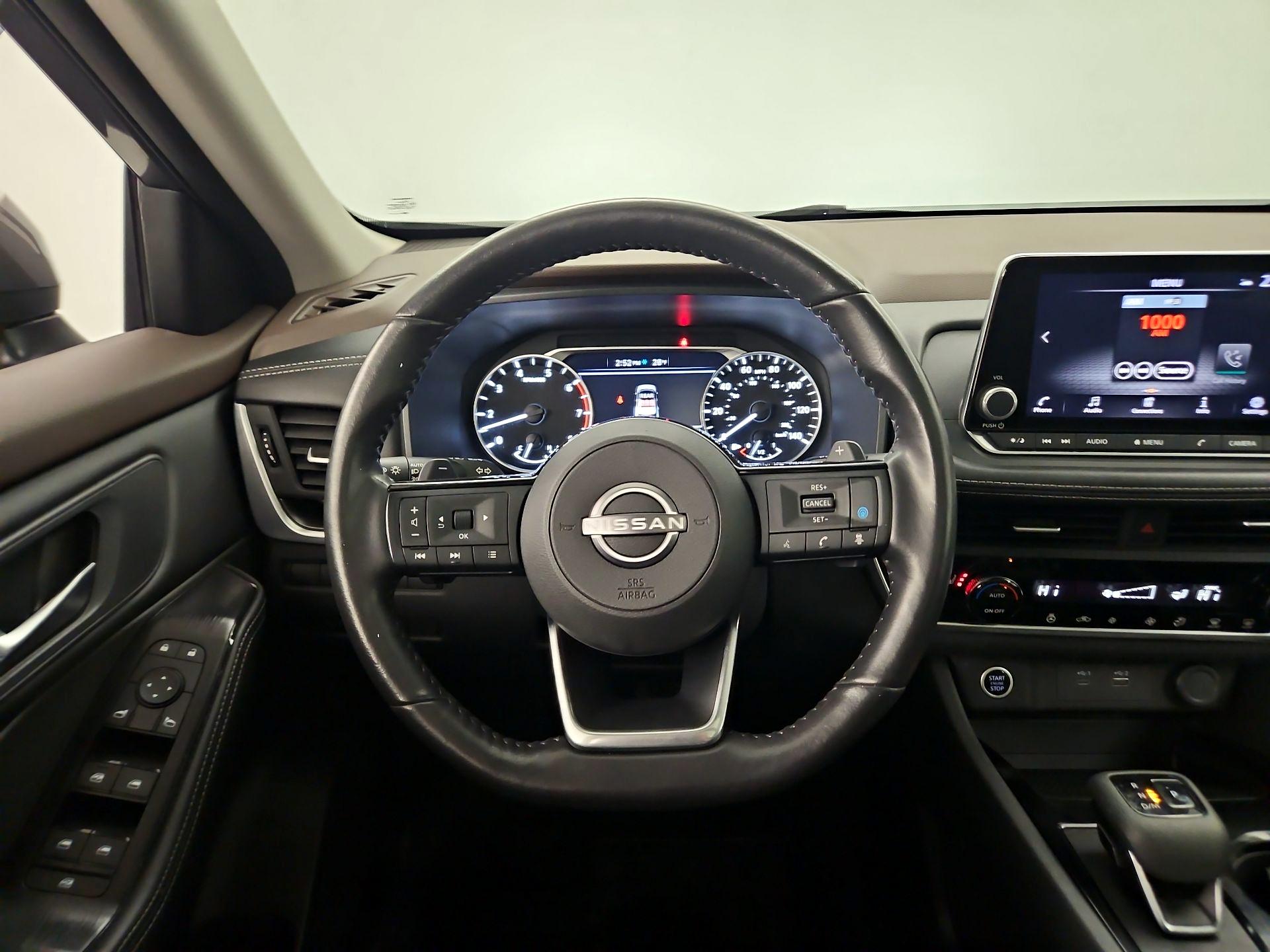 Thumbnail: 2023 Nissan Rogue - 10