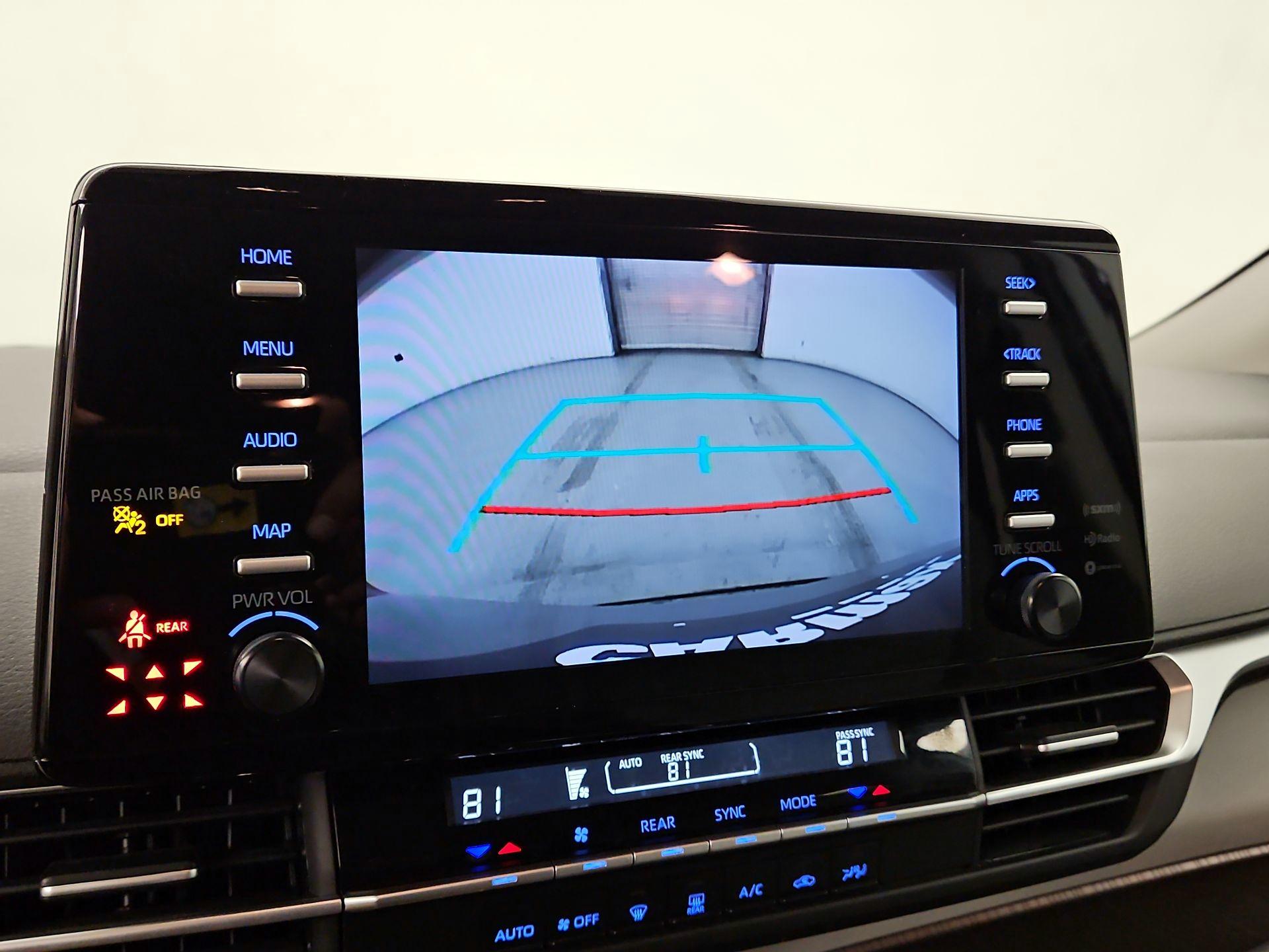 Thumbnail: 2024 Toyota Sienna - 14