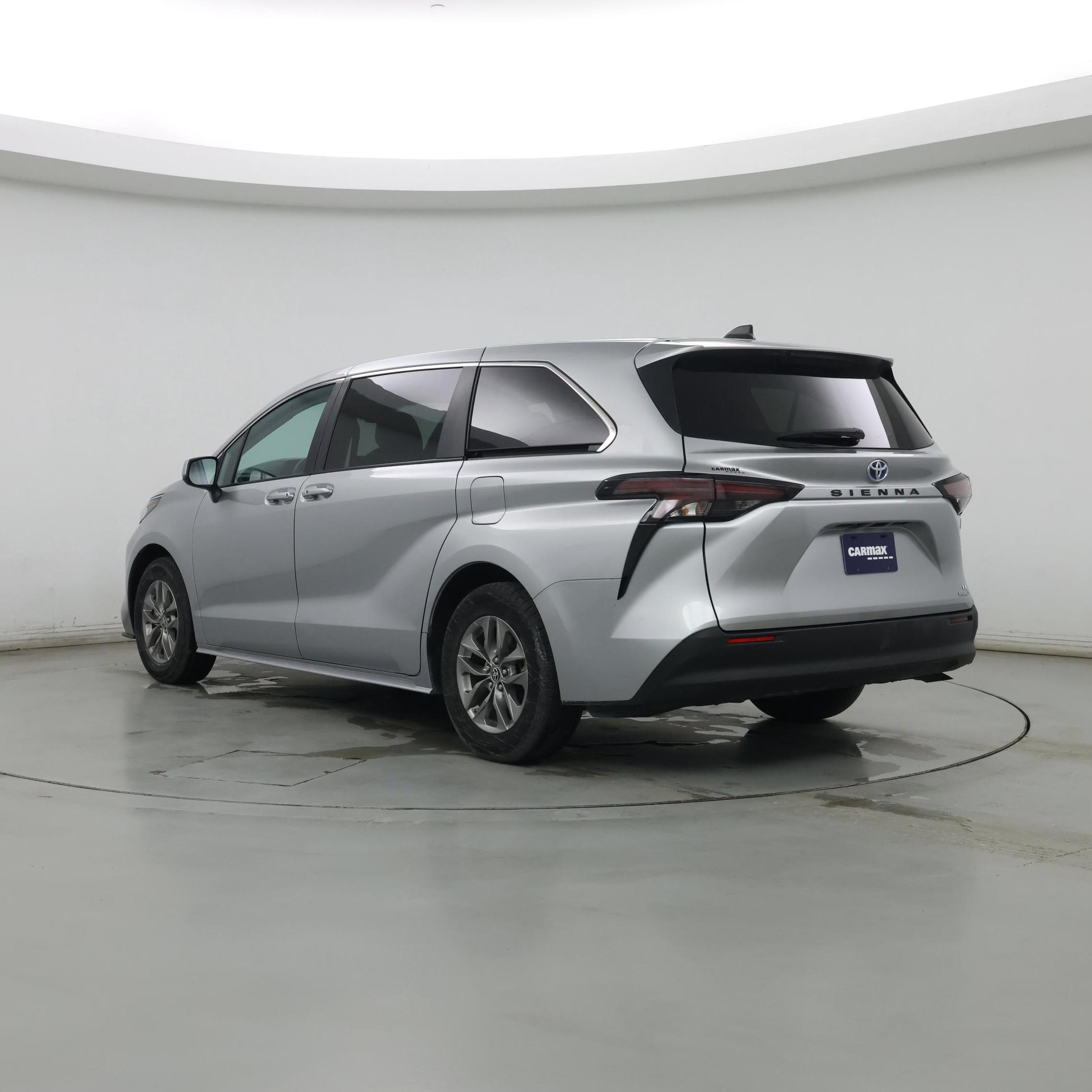 Thumbnail: 2024 Toyota Sienna - 2