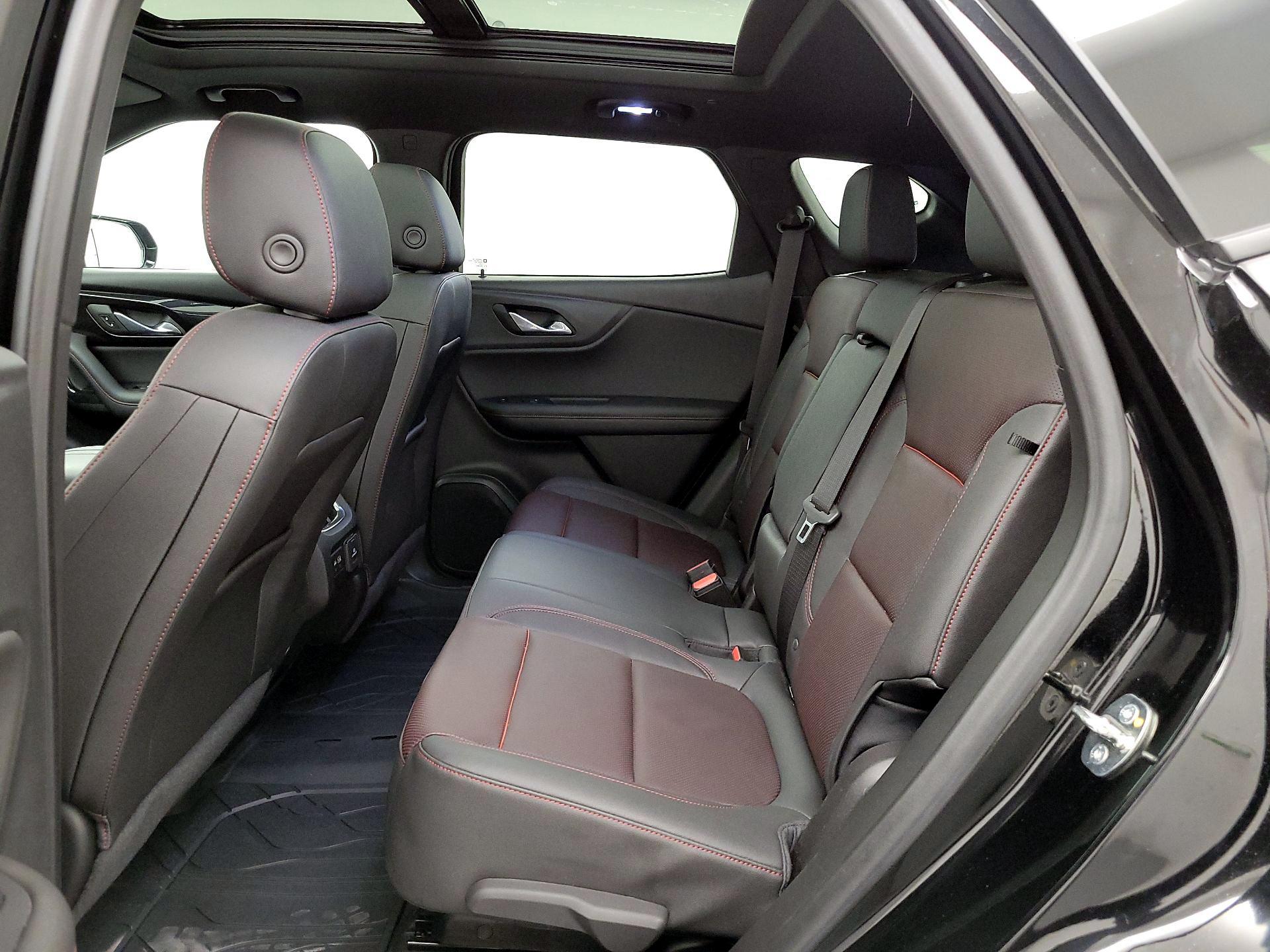 Thumbnail: 2023 Chevrolet Blazer - 20