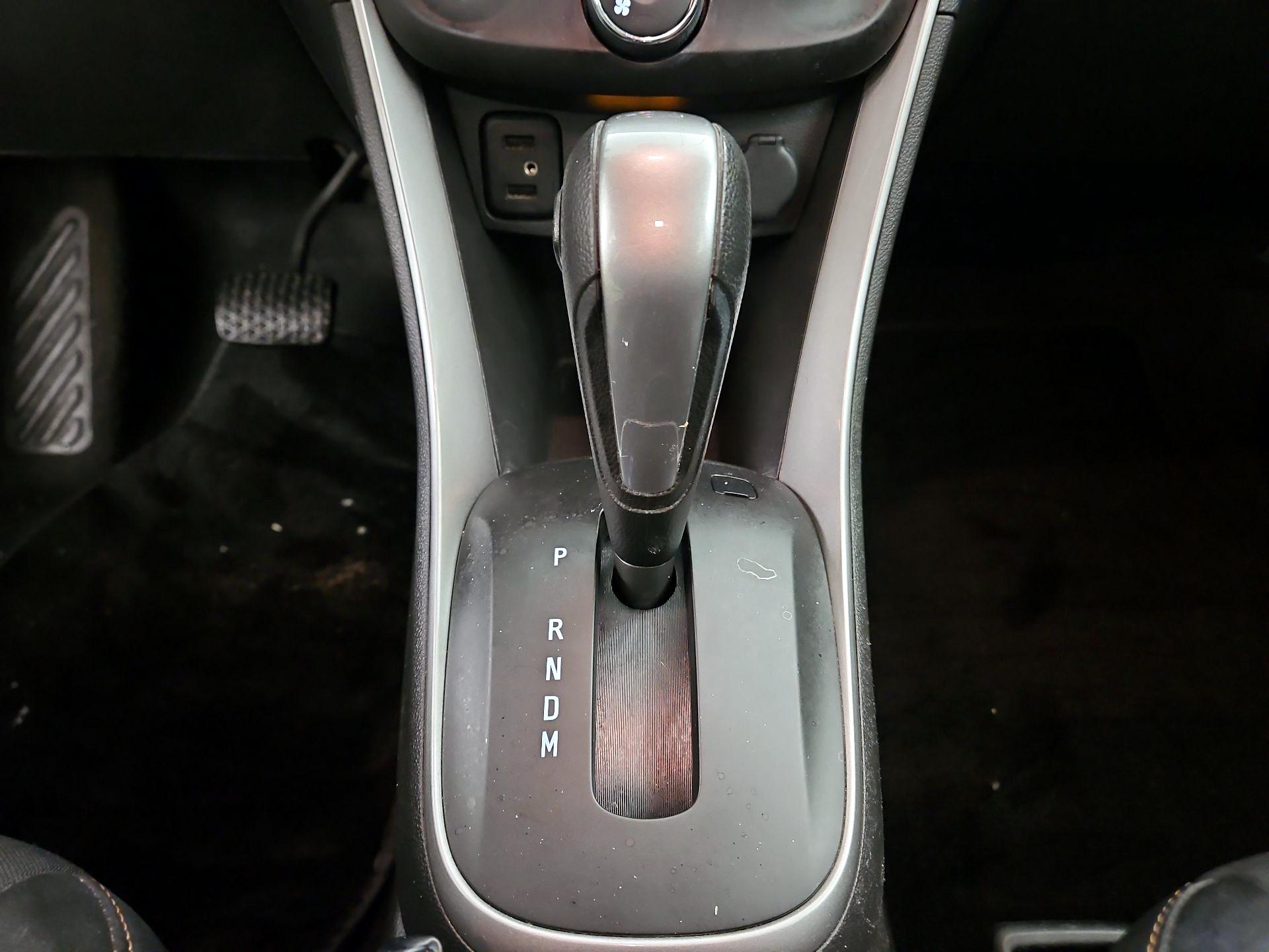 Thumbnail: 2019 Chevrolet Trax - 17