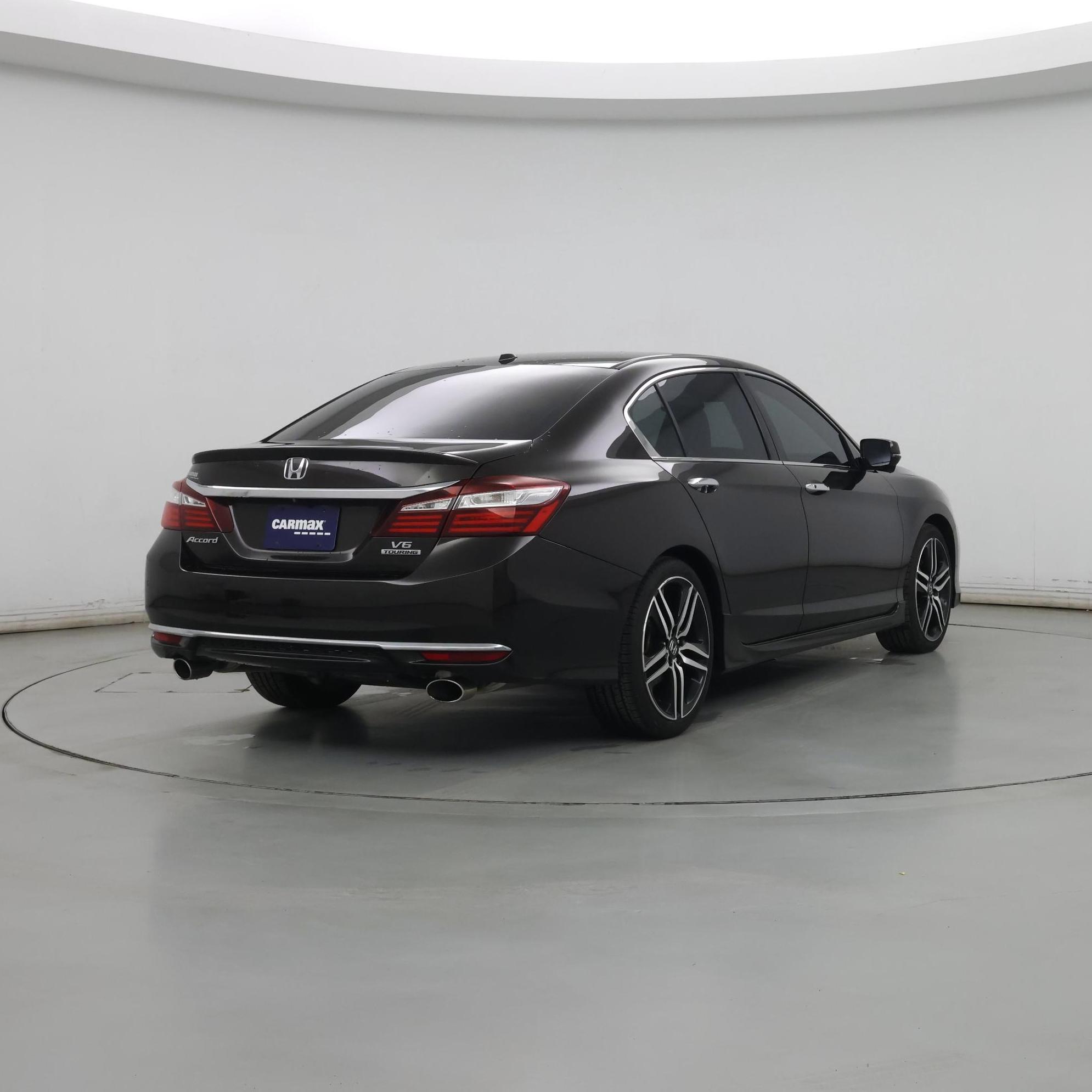 Thumbnail: 2017 Honda Accord - 8