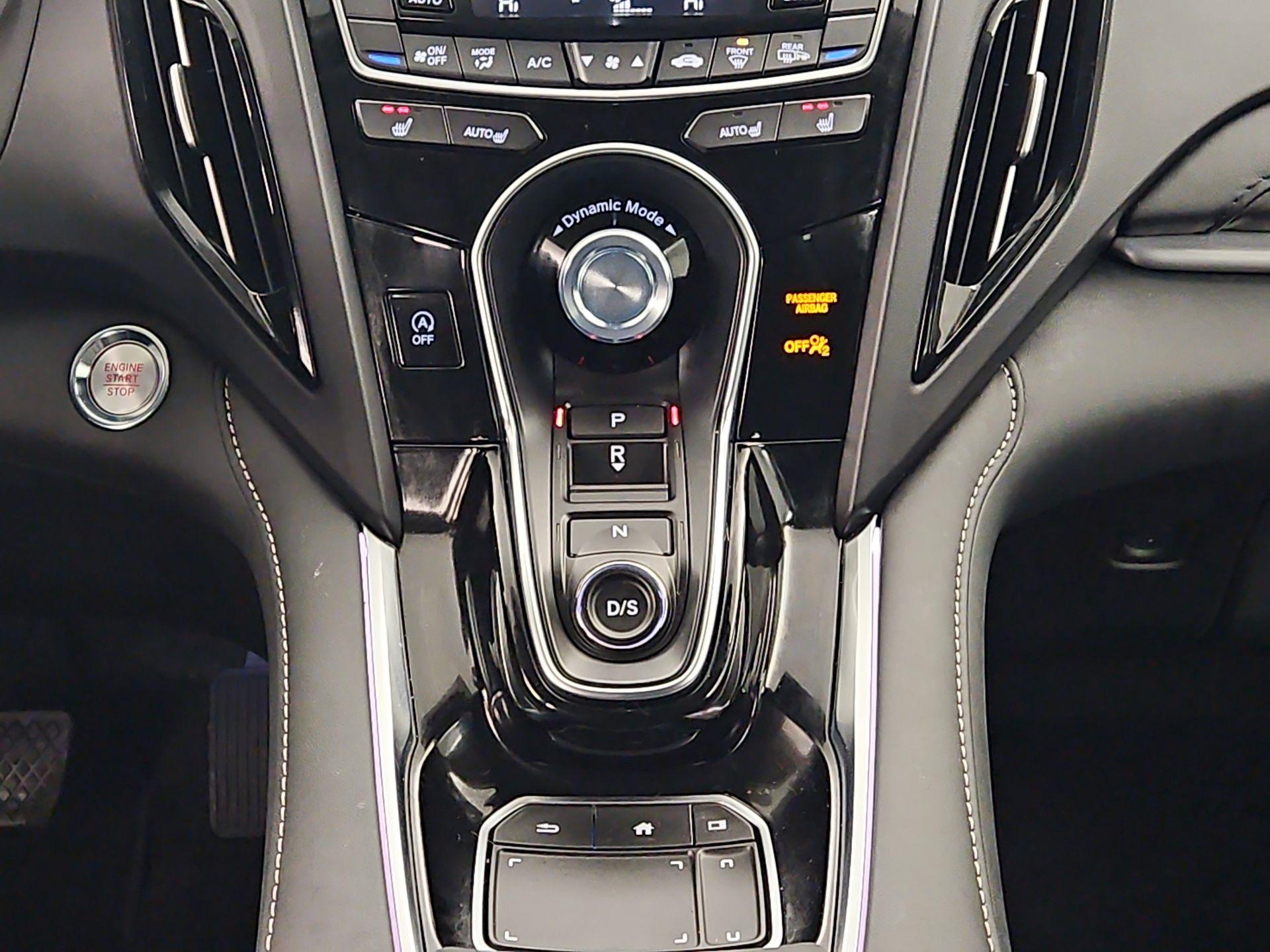 Thumbnail: 2022 Acura RDX - 18