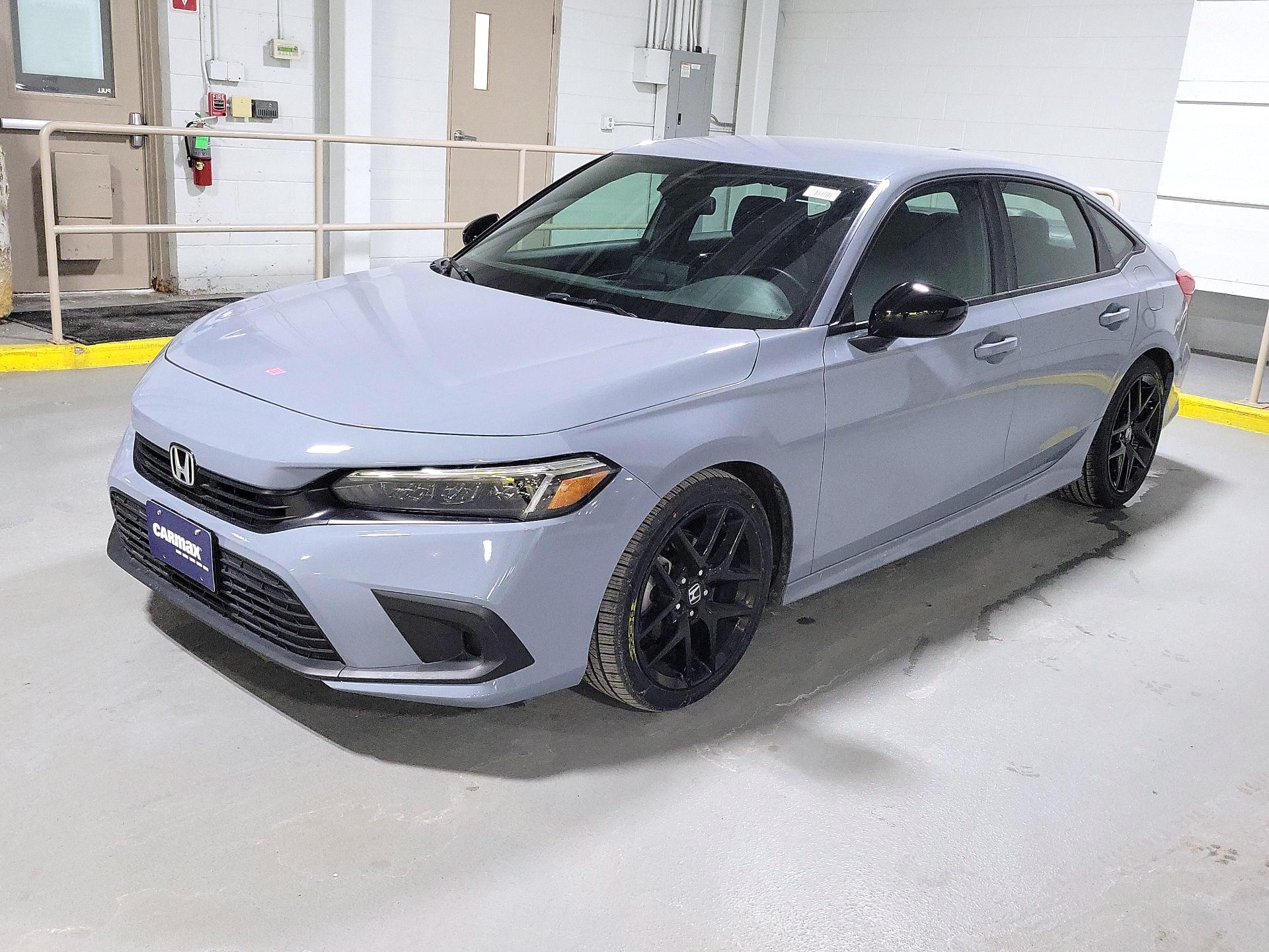 Thumbnail: 2024 Honda Civic - 3