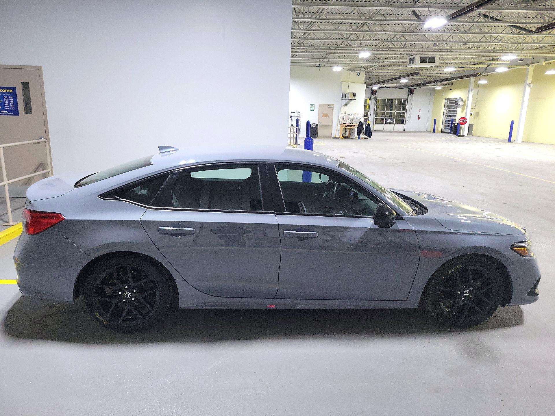 Thumbnail: 2024 Honda Civic - 4