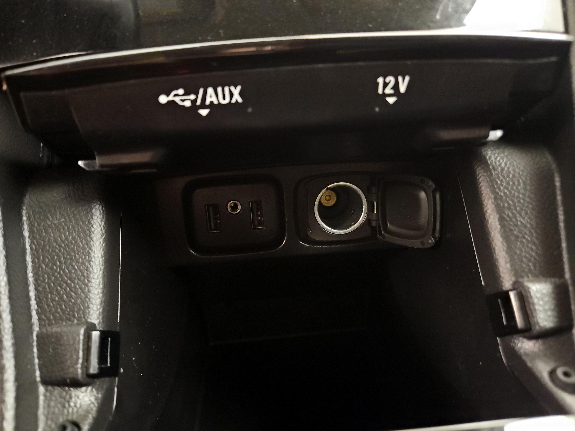 Thumbnail: 2022 Buick Encore - 18