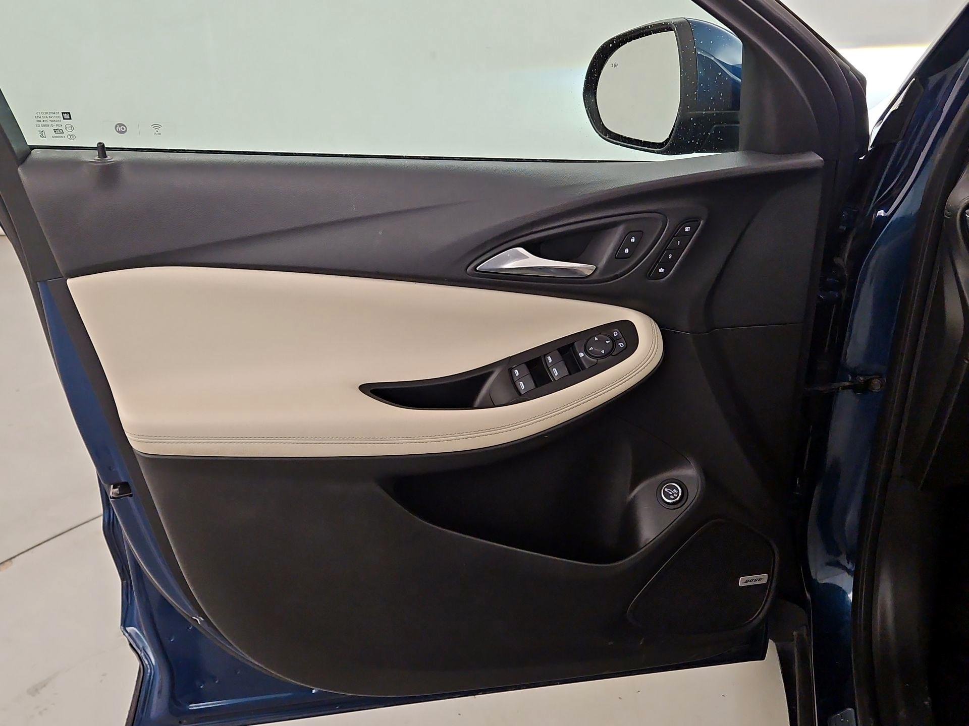 Thumbnail: 2020 Buick Encore GX - 12