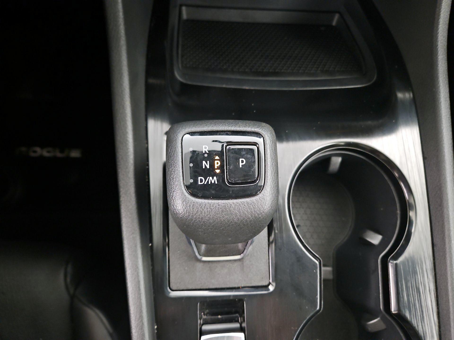 Thumbnail: 2023 Nissan Rogue - 17