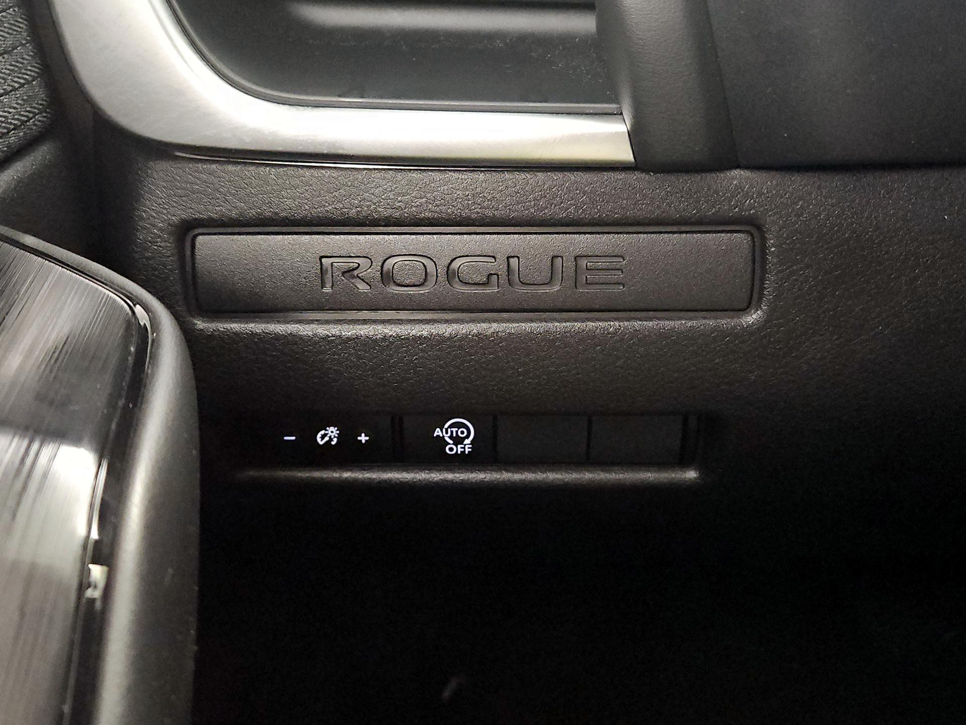 Thumbnail: 2023 Nissan Rogue - 13