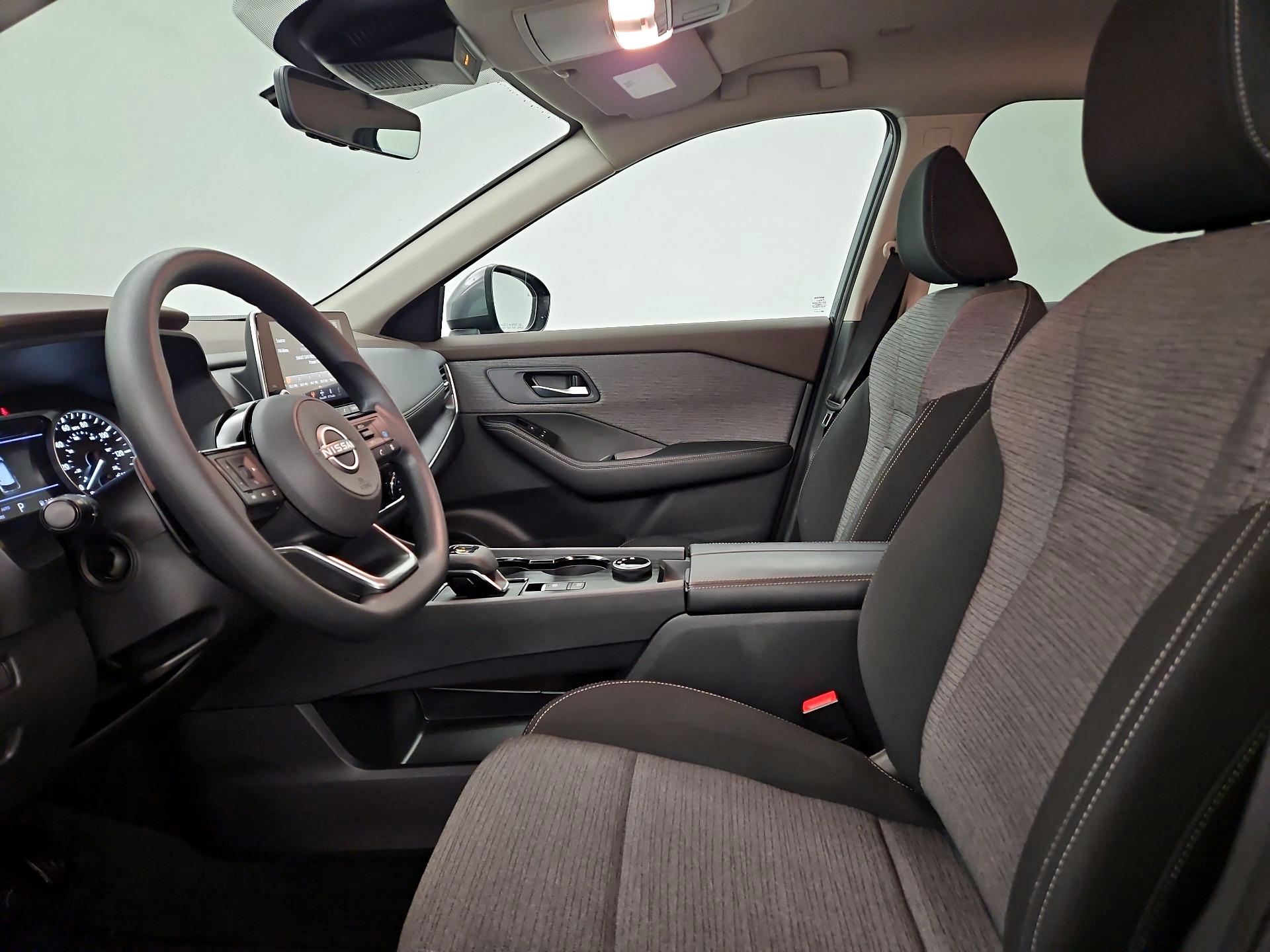 Thumbnail: 2023 Nissan Rogue - 11