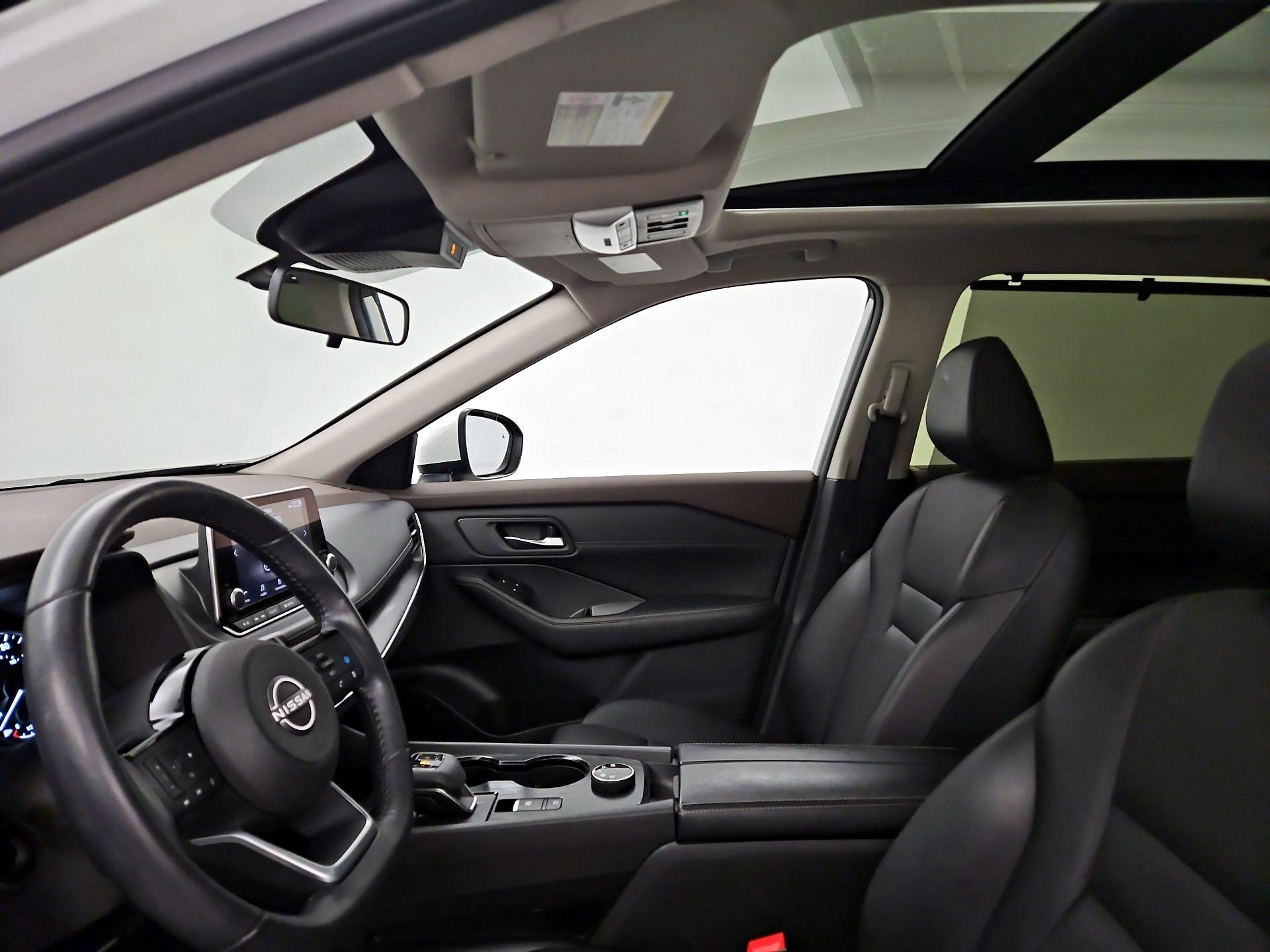 Thumbnail: 2023 Nissan Rogue - 19