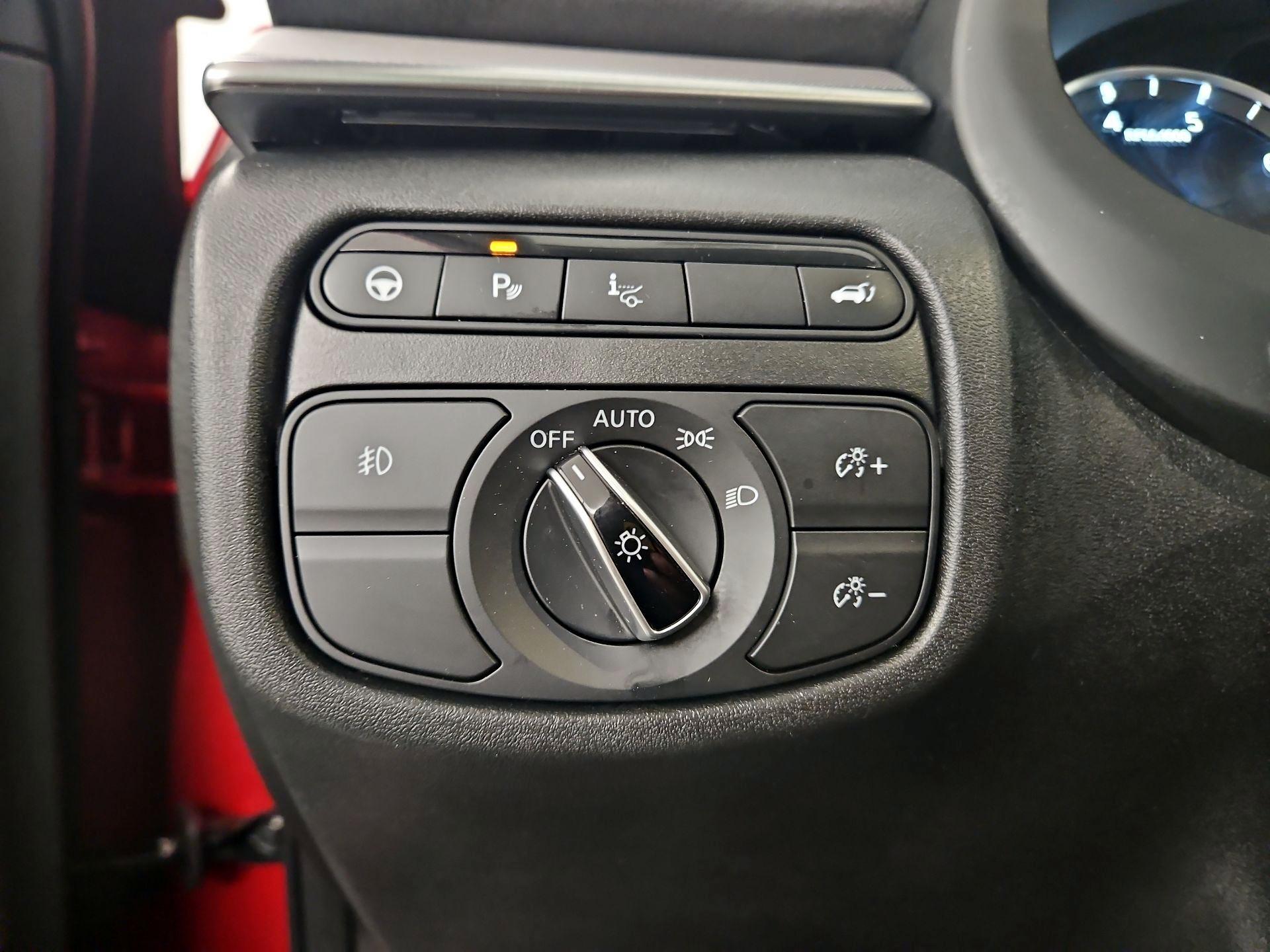 Thumbnail: 2022 INFINITI QX50 - 13