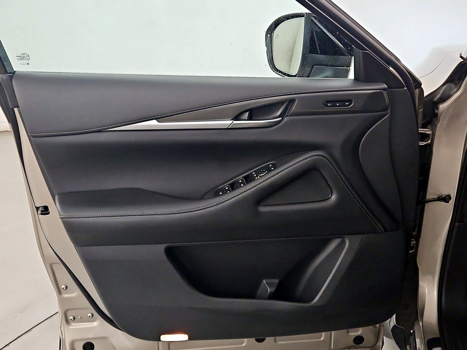 Thumbnail: 2022 INFINITI QX60 - 12