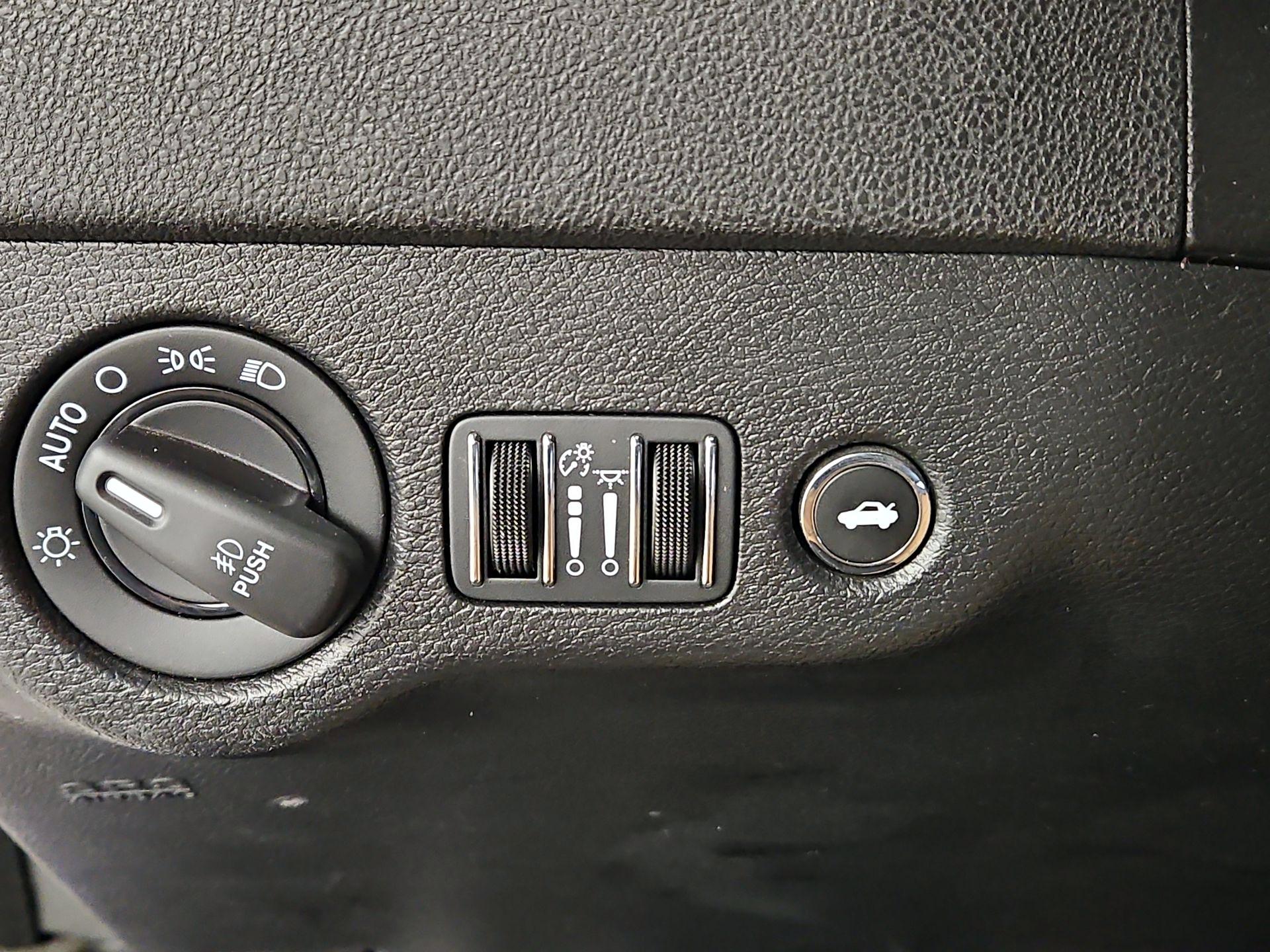 Thumbnail: 2022 Dodge Charger - 13