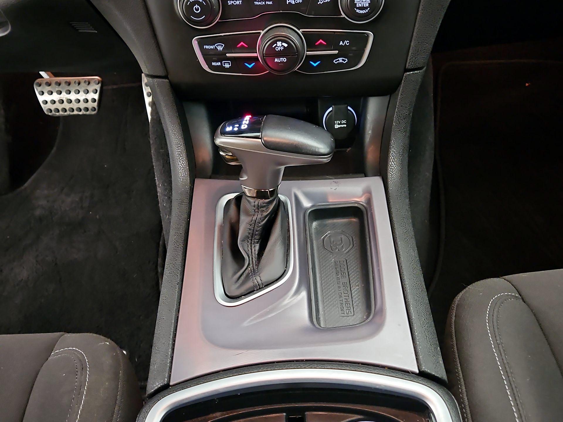 Thumbnail: 2022 Dodge Charger - 17