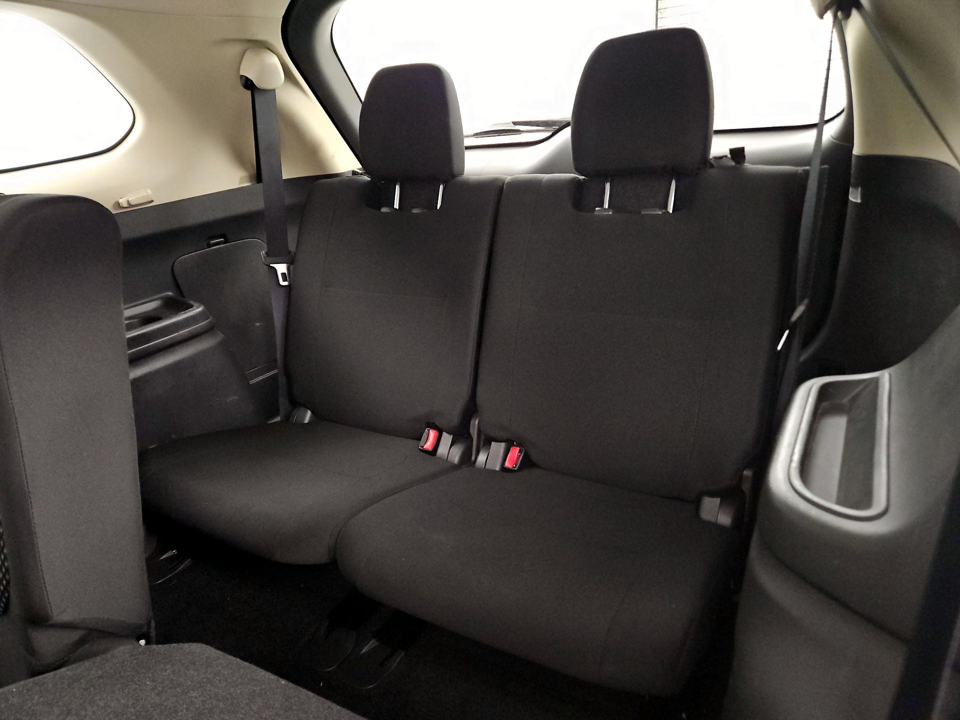 Thumbnail: 2016 Mitsubishi Outlander - 19