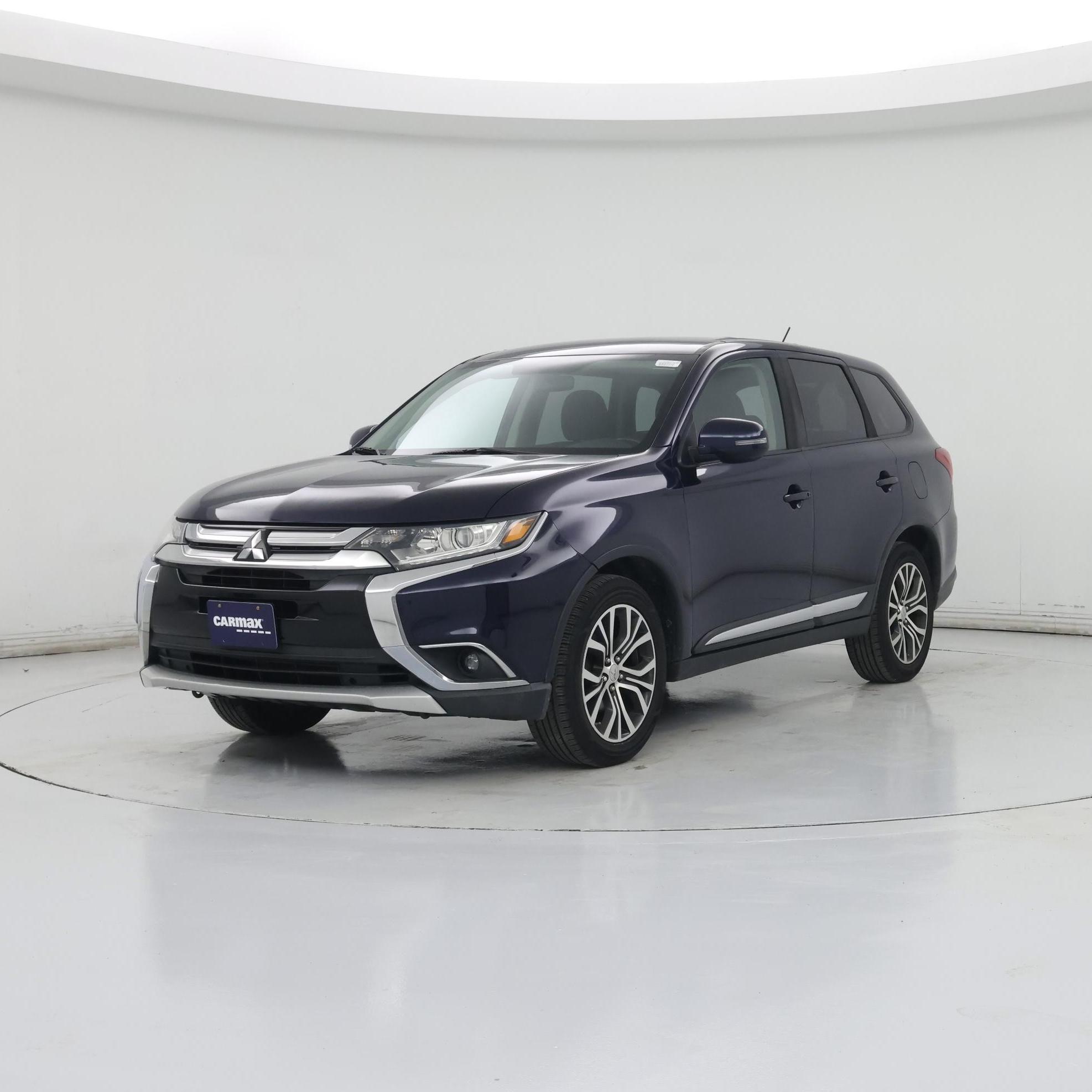 Thumbnail: 2016 Mitsubishi Outlander - 4
