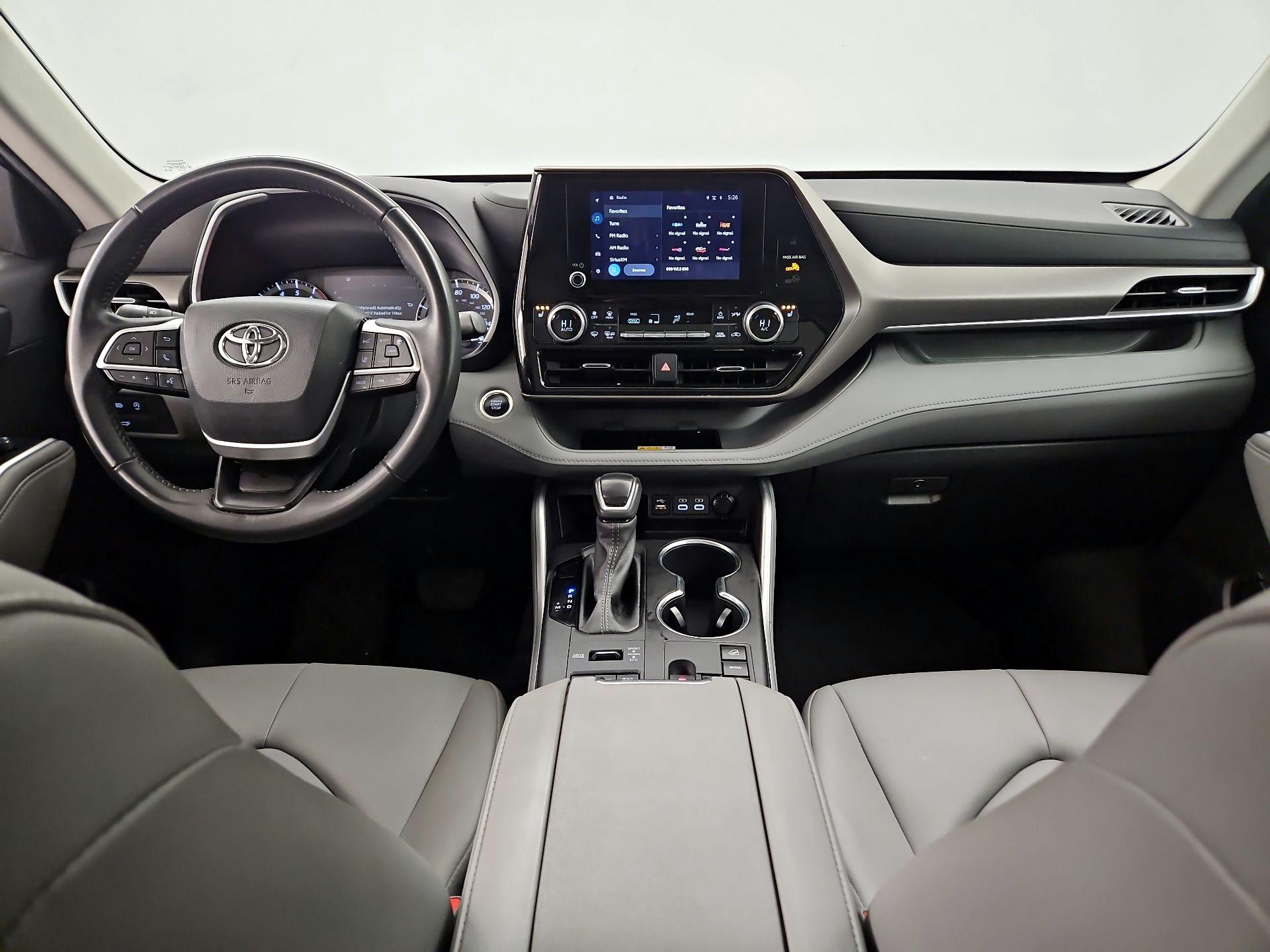 Thumbnail: 2024 Toyota Highlander - 9