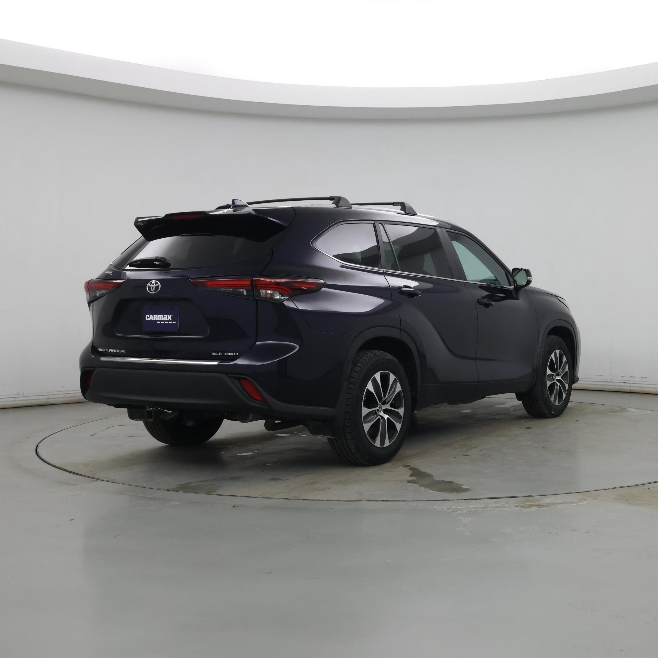 Thumbnail: 2024 Toyota Highlander - 8