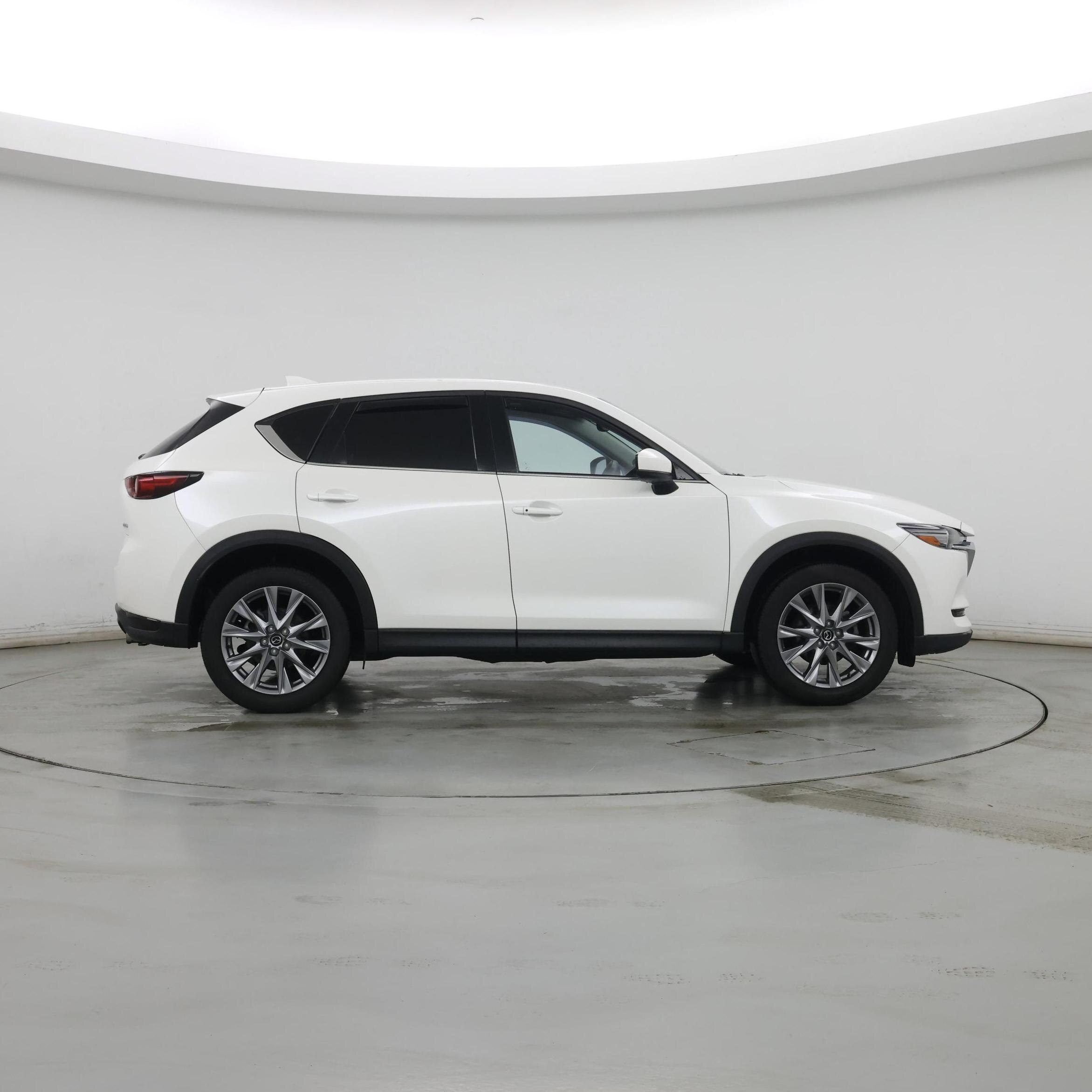 Thumbnail: 2020 Mazda CX-5 - 7