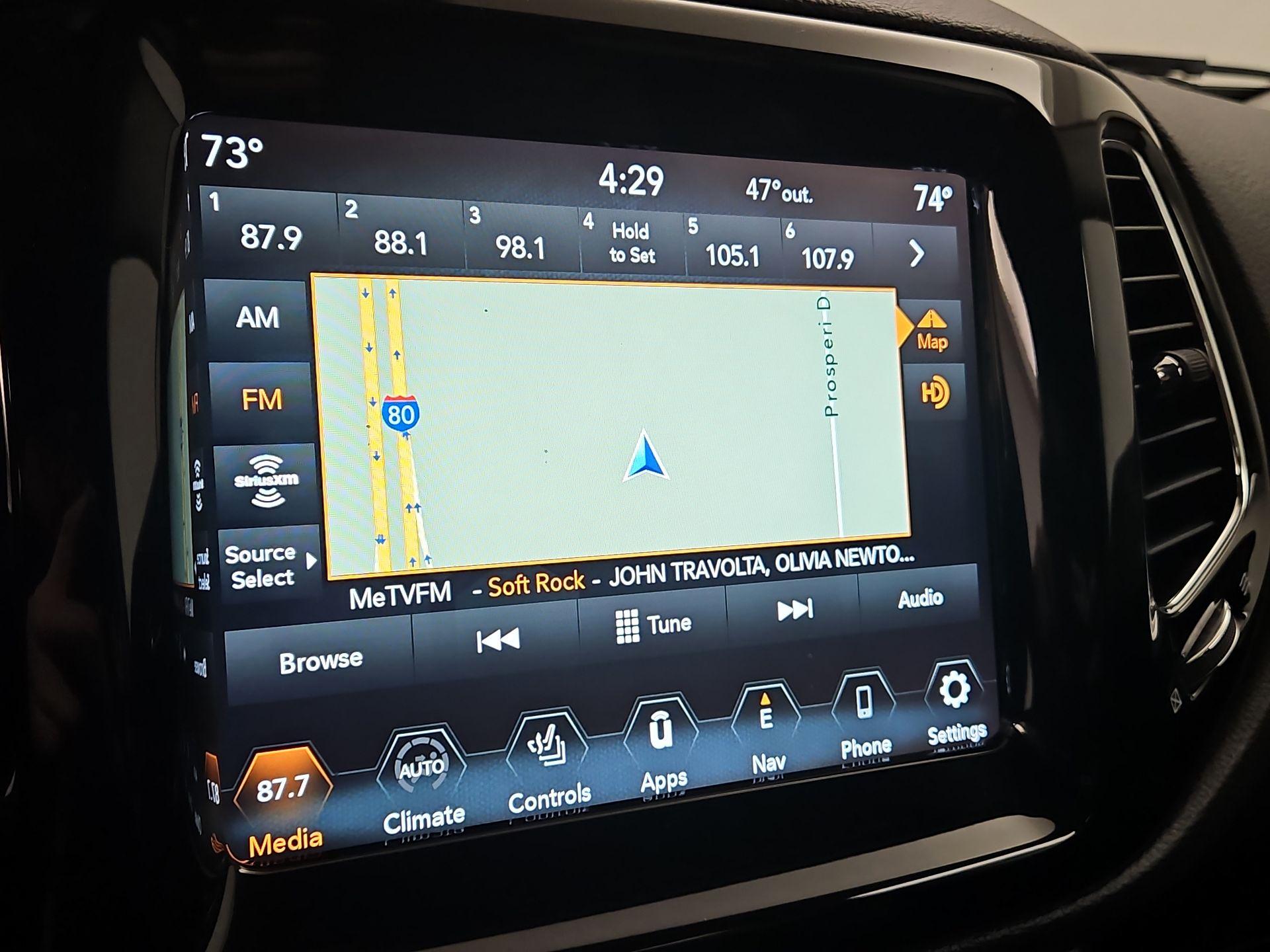 Thumbnail: 2021 Jeep Compass - 14