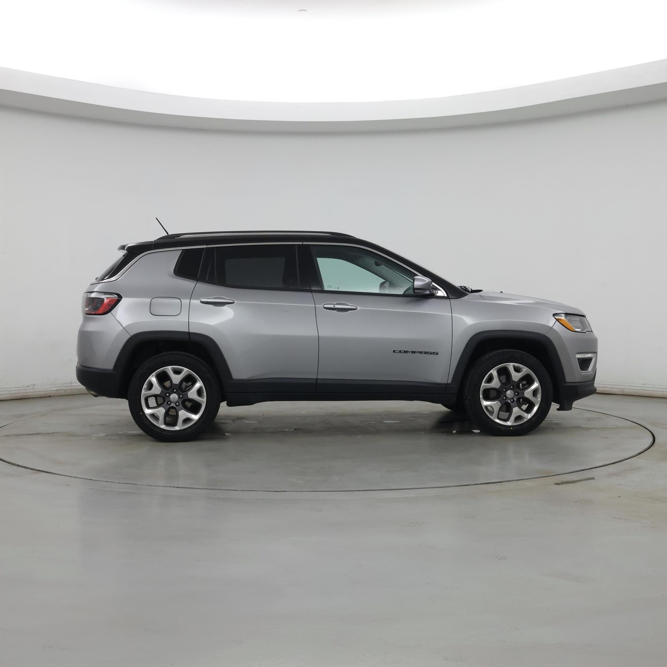 Thumbnail: 2021 Jeep Compass - 7