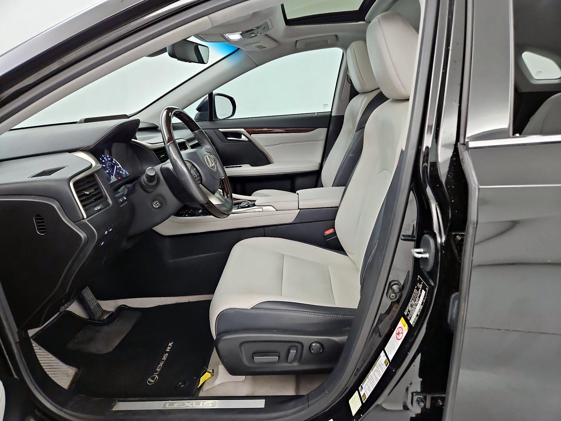 Thumbnail: 2016 Lexus RX - 11