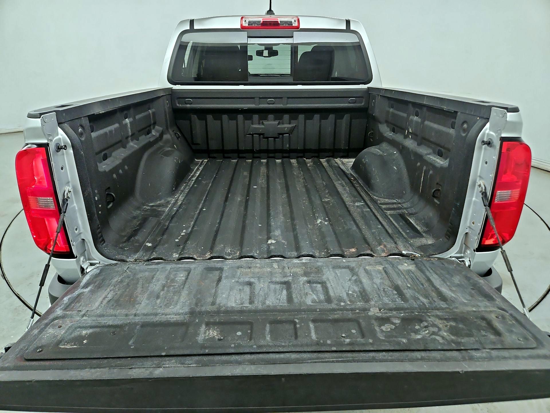 Thumbnail: 2017 Chevrolet Colorado - 20