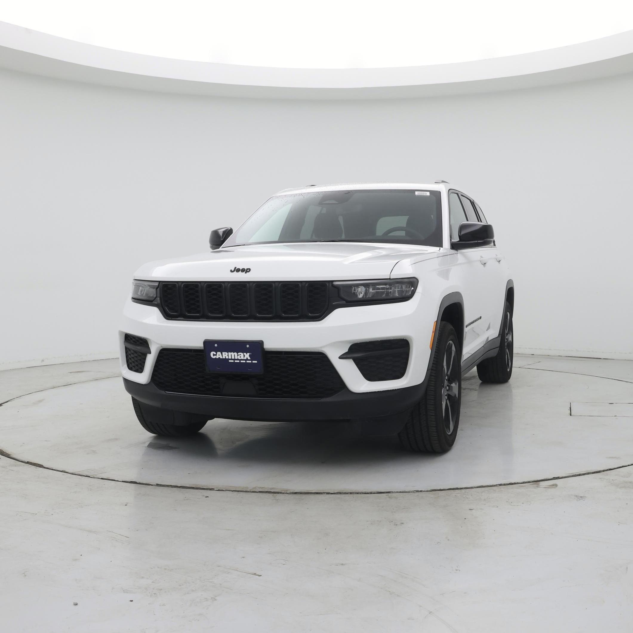 Thumbnail: 2023 Jeep Grand Cherokee - 4