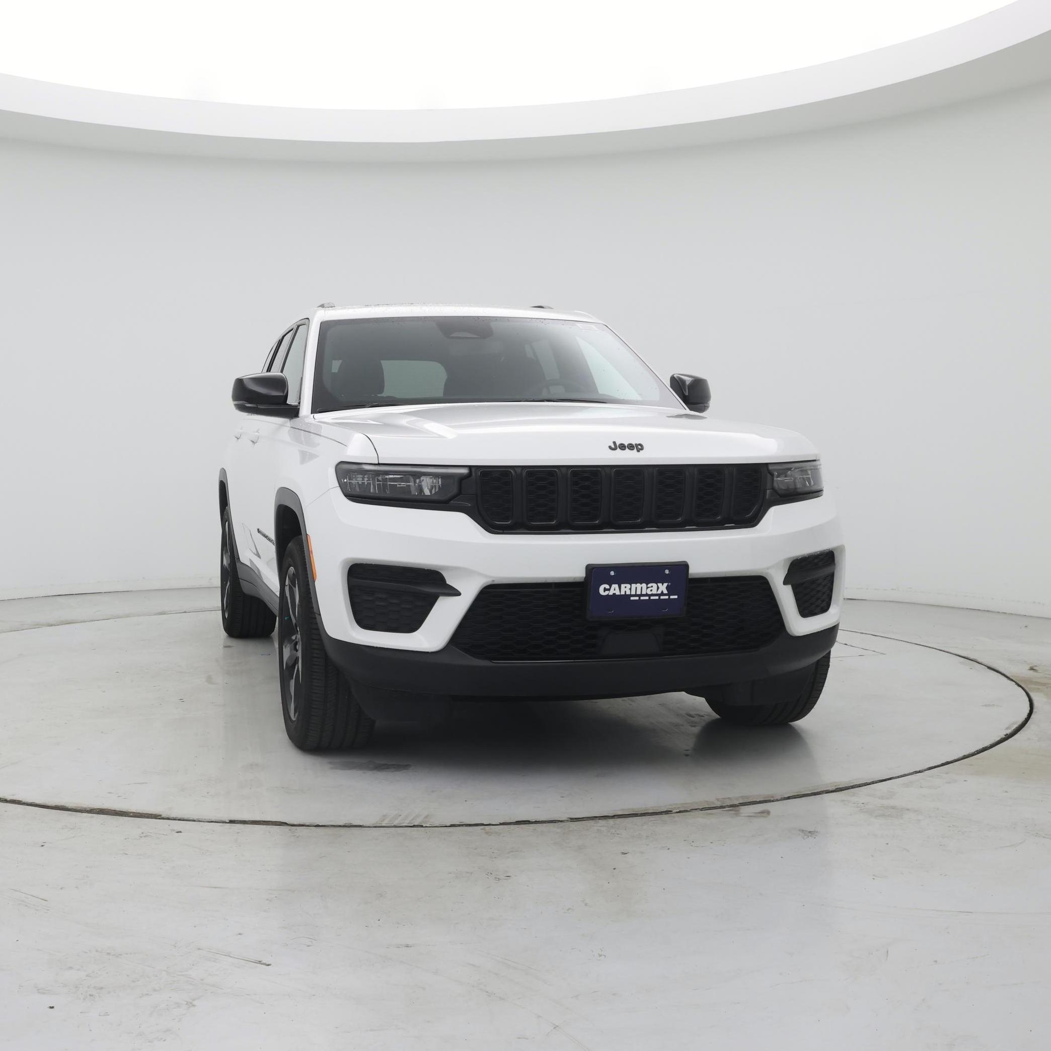 Thumbnail: 2023 Jeep Grand Cherokee - 5